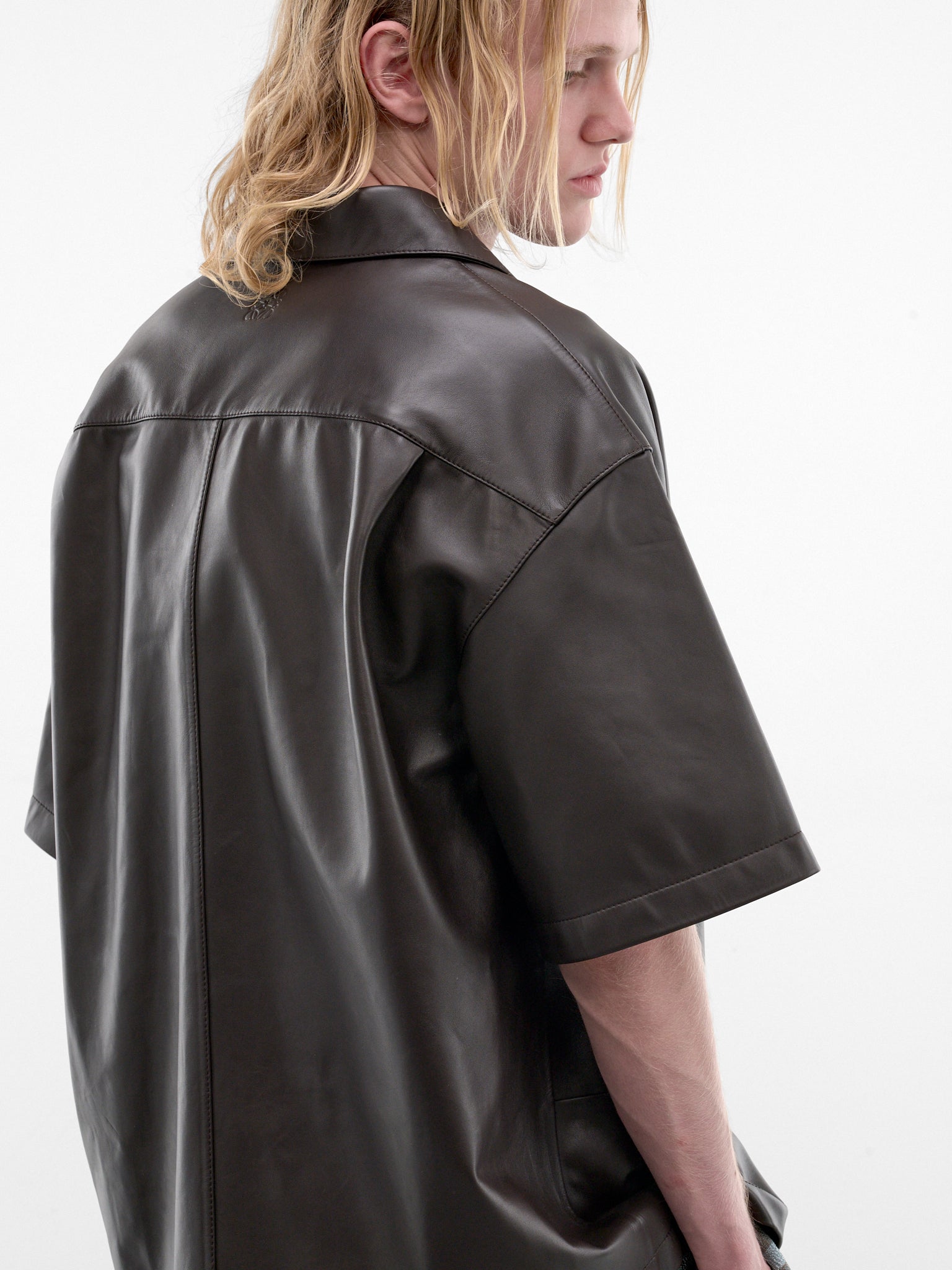 Brown Nappa Lambskin Boxy Shirt (H526Y31L69-DARK-BROWN)