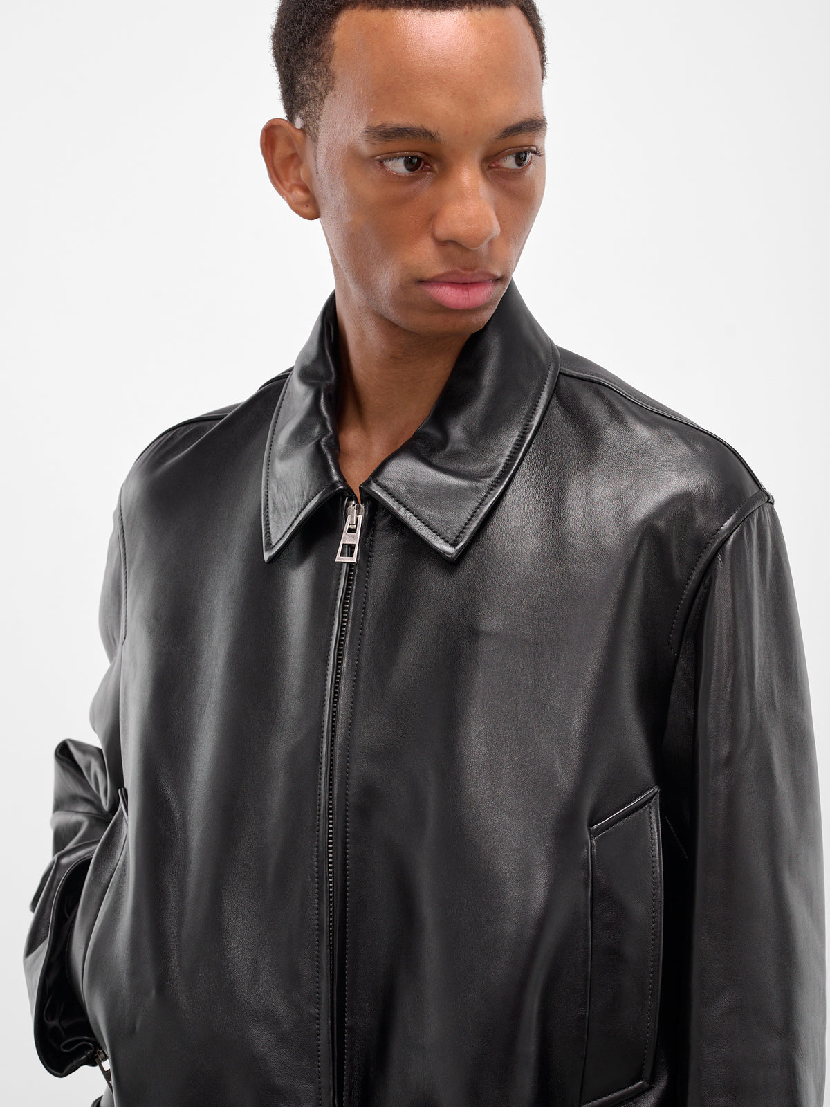 Black Lambskin Cropped Zip Jacket (H526Y34L92-1100-BLACK)
