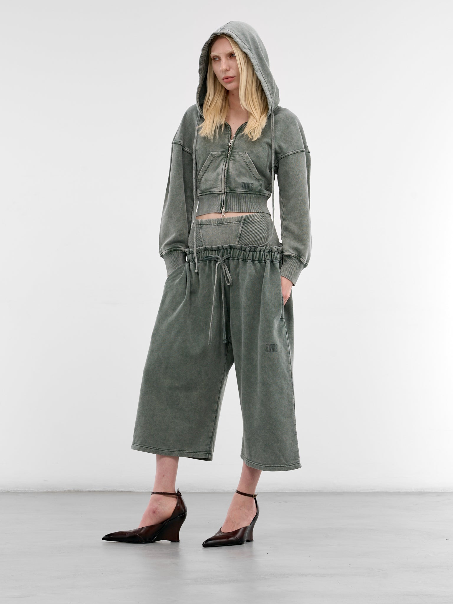 Haze Sage Cropped Cotton Sweatpants (HAZS0SSH-SAGE)