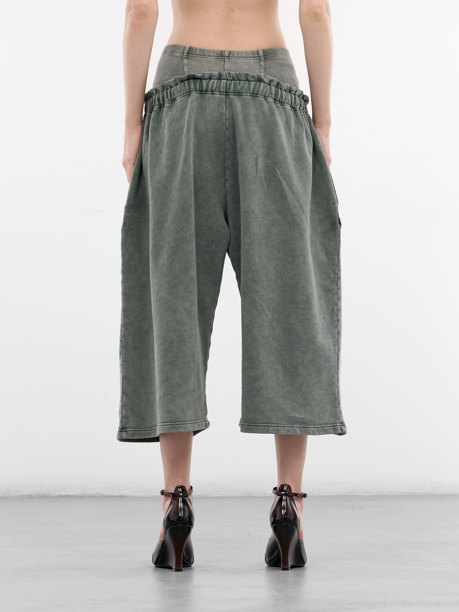 Haze Sage Cropped Cotton Sweatpants (HAZS0SSH-SAGE)