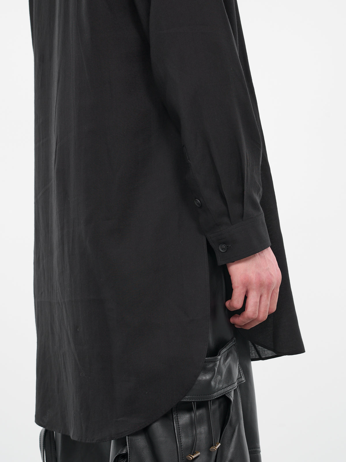 Rounded Shirt (HJ-B23-201-1-BLACK)