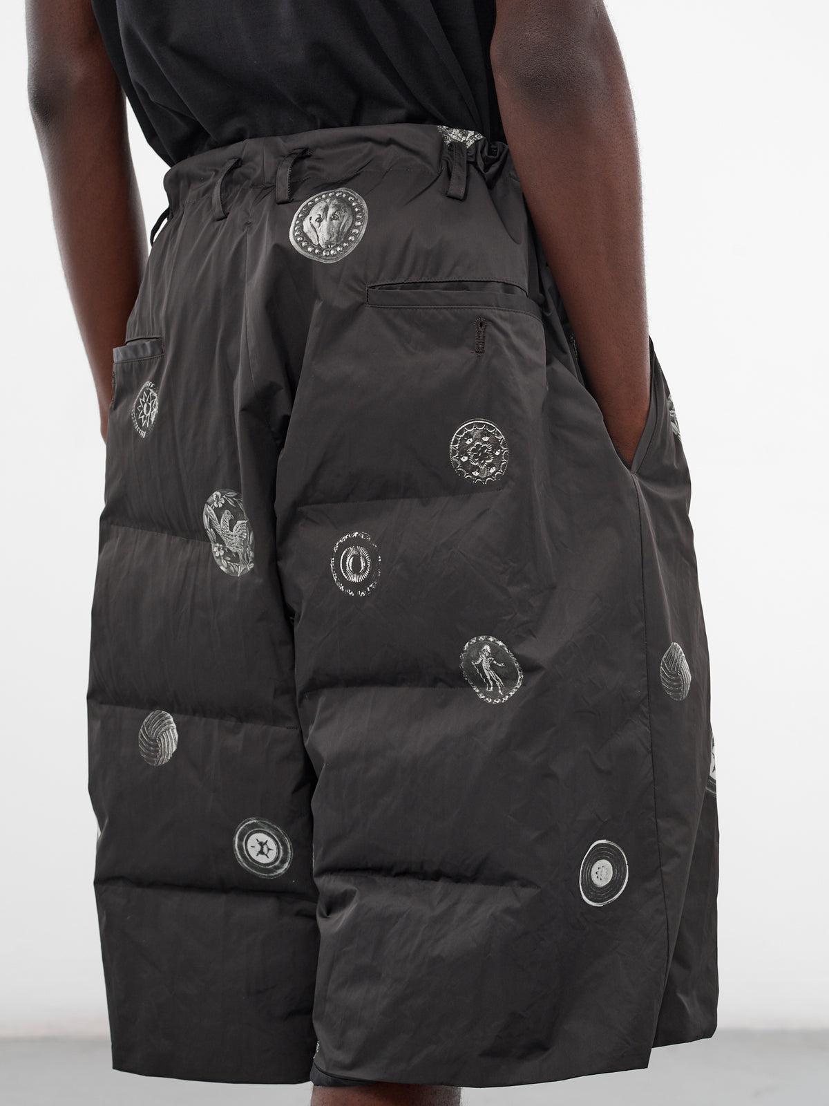 Black Graphic Padded Shorts (HL-P63-933-BLACK)