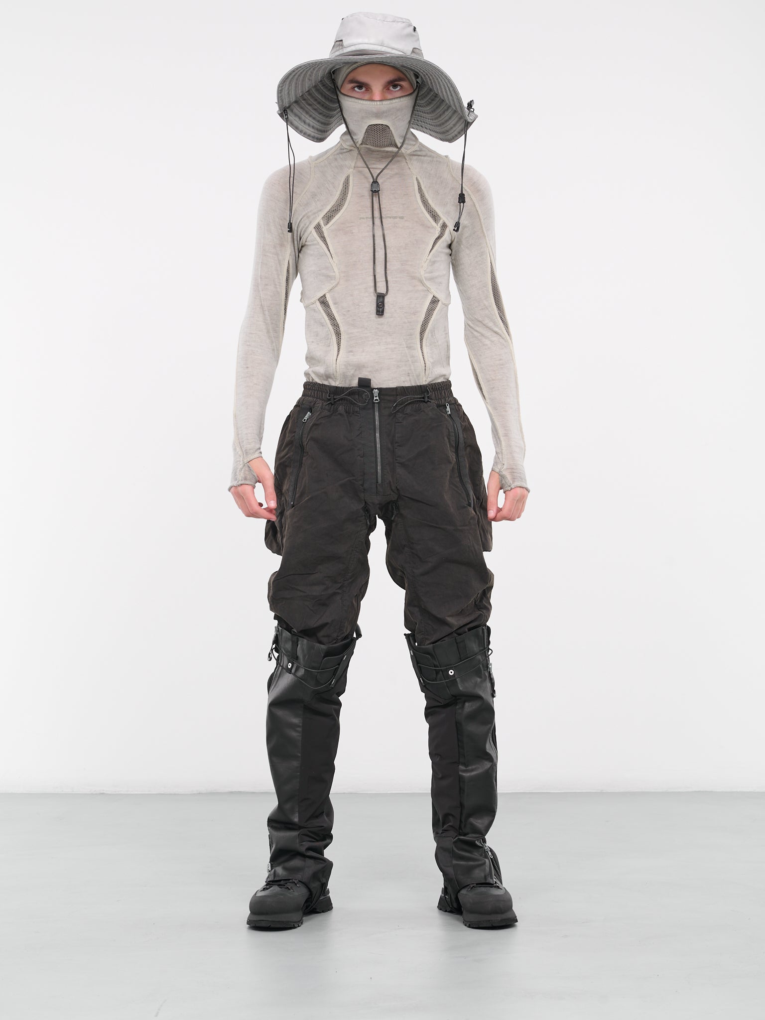 Outrider's Synth-Twist Pants (VM00423-2-CB-BLACK)