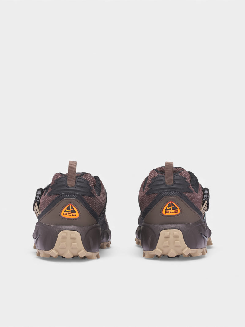 Brown Nike ACG Phassad Sneakers (HM7133-201-BROWN)