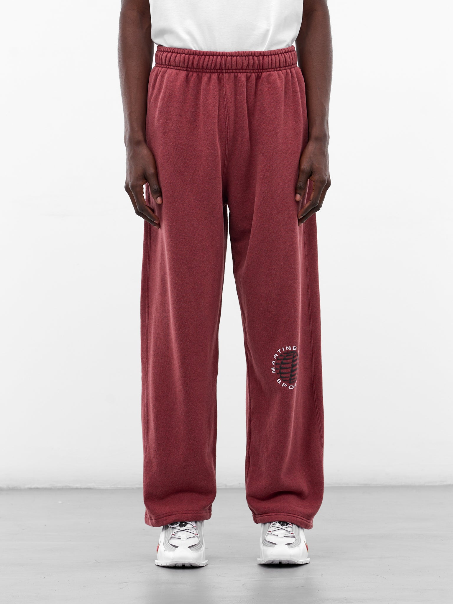 Martine Rose x Nike Relaxed Sweatpants (HM9033-613-CRIMSON-HTR-WHITE)