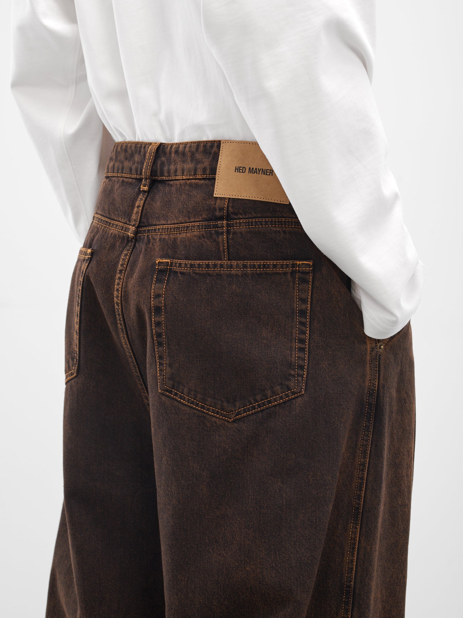Brown Denim Baggy Pleated Jeans (HMMB67021A-HB252-BROWN)