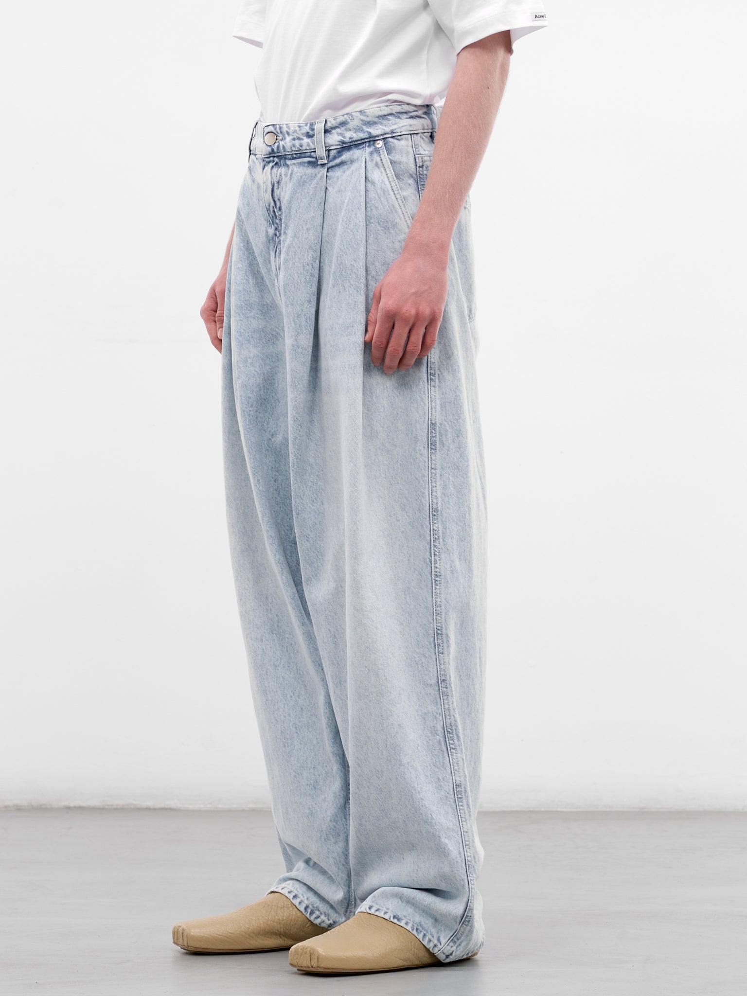 Faded Blue Denim Baggy Jeans (HMMC67021A-HC190-PASTEL-BLUE)