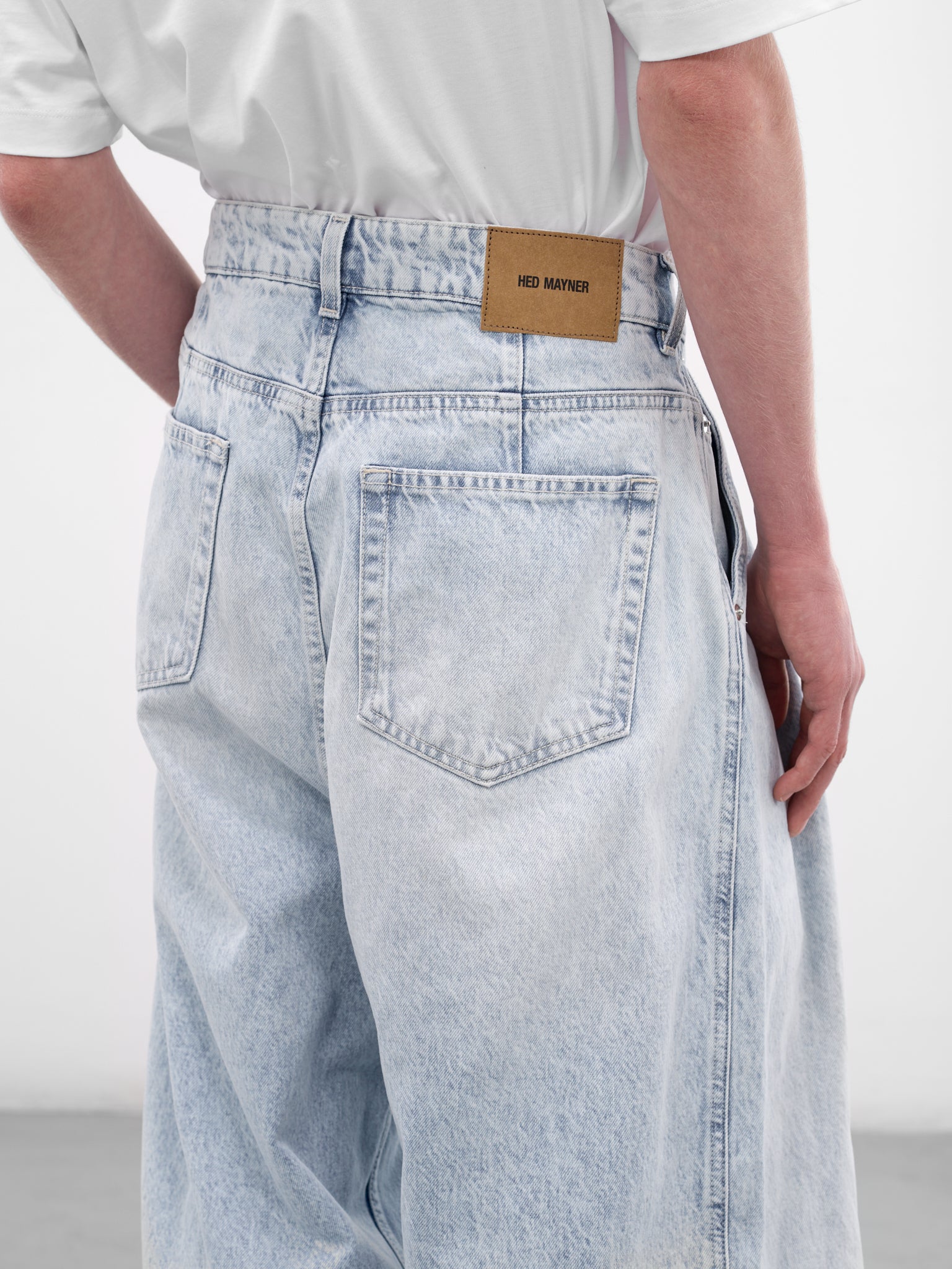 Faded Blue Denim Baggy Jeans (HMMC67021A-HC190-PASTEL-BLUE)