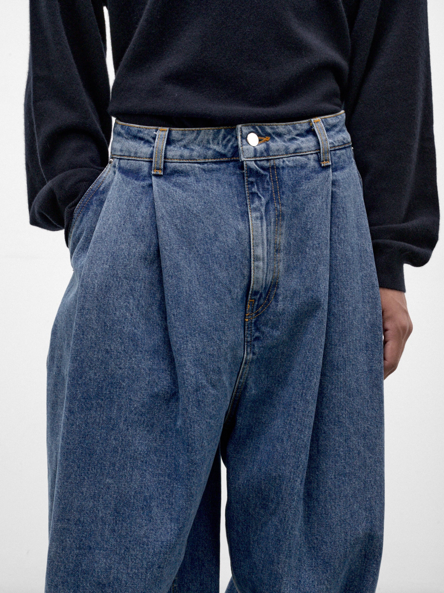 Blue Denim Wide Pleated Jeans (HMMD67050R-LIGHT-PASTEL-BLUE)