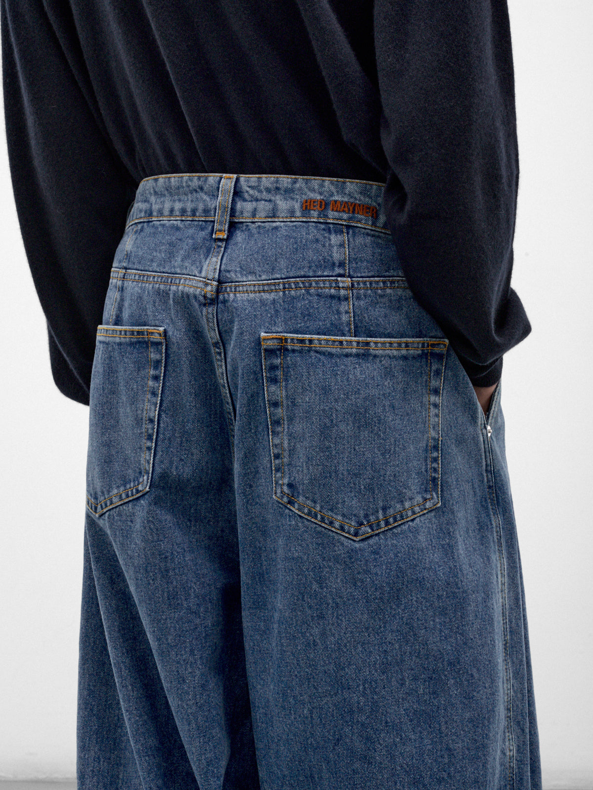 Blue Denim Wide Pleated Jeans (HMMD67050R-LIGHT-PASTEL-BLUE)