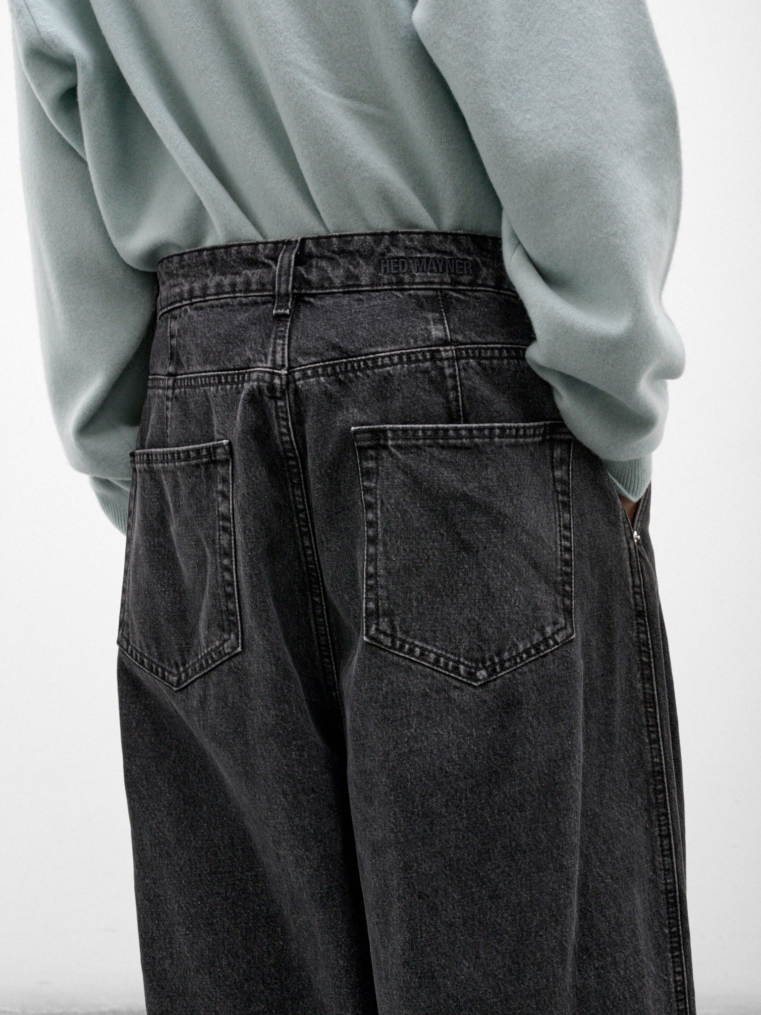 Gray Denim Wide Pleated Jeans (HMMD67050R-MEDIUM-GREY)