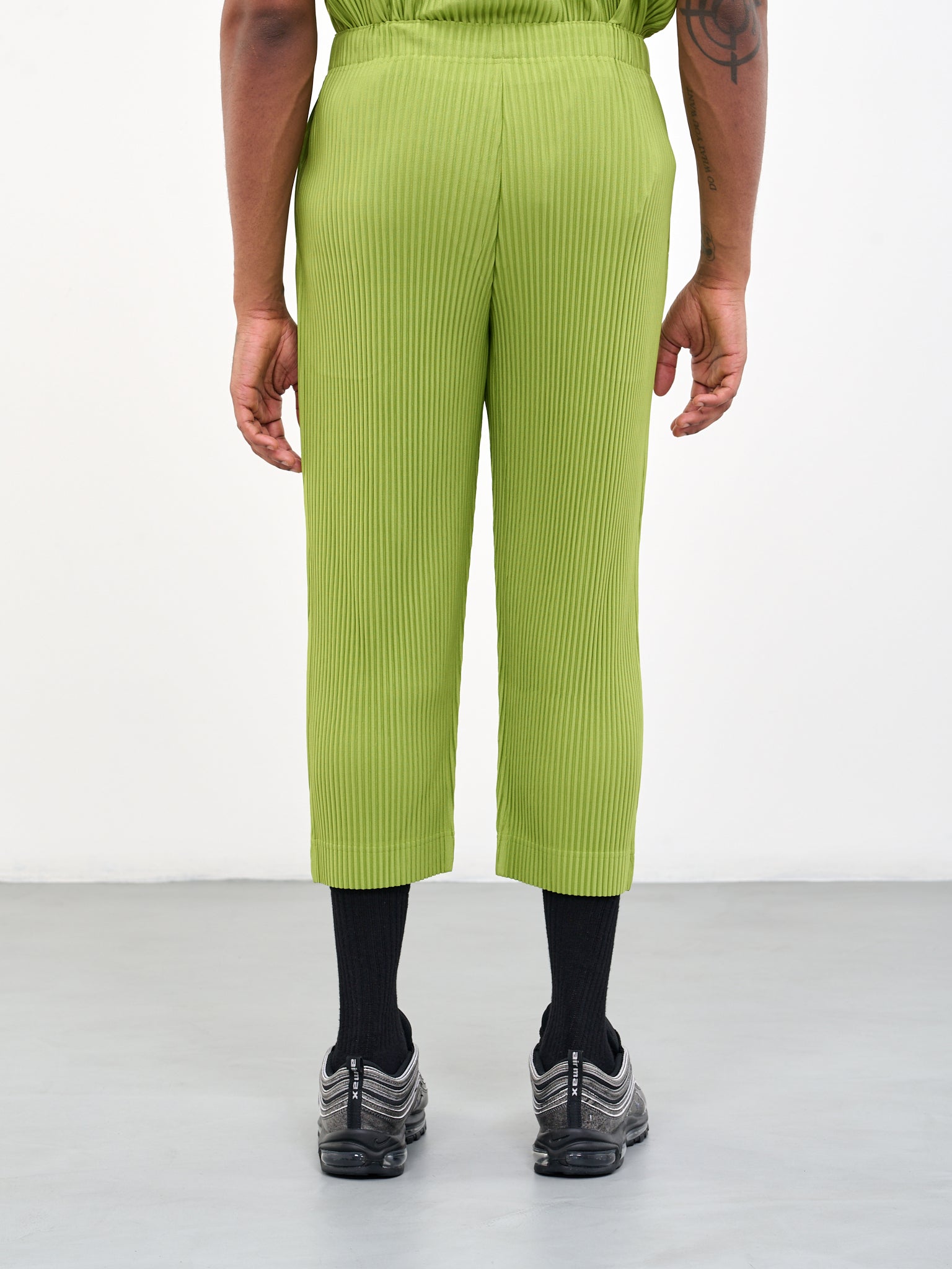 HOMME PLISSÉ ISSEY MIYAKE June Trousers | H. Lorenzo - back