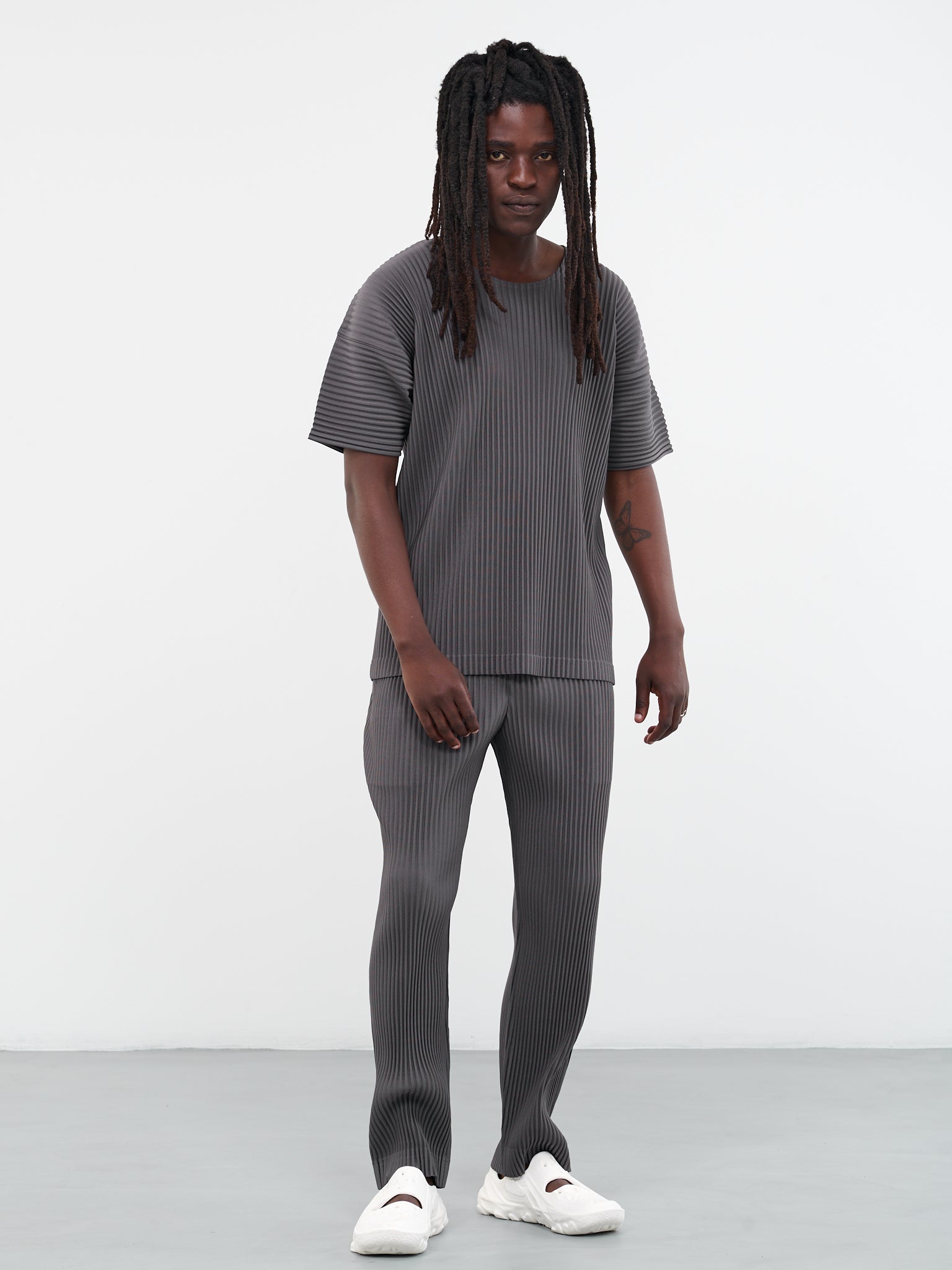 HOMME PLISSÉ ISSEY MIYAKE Color Pleats T-Shirt | H. Lorenzo