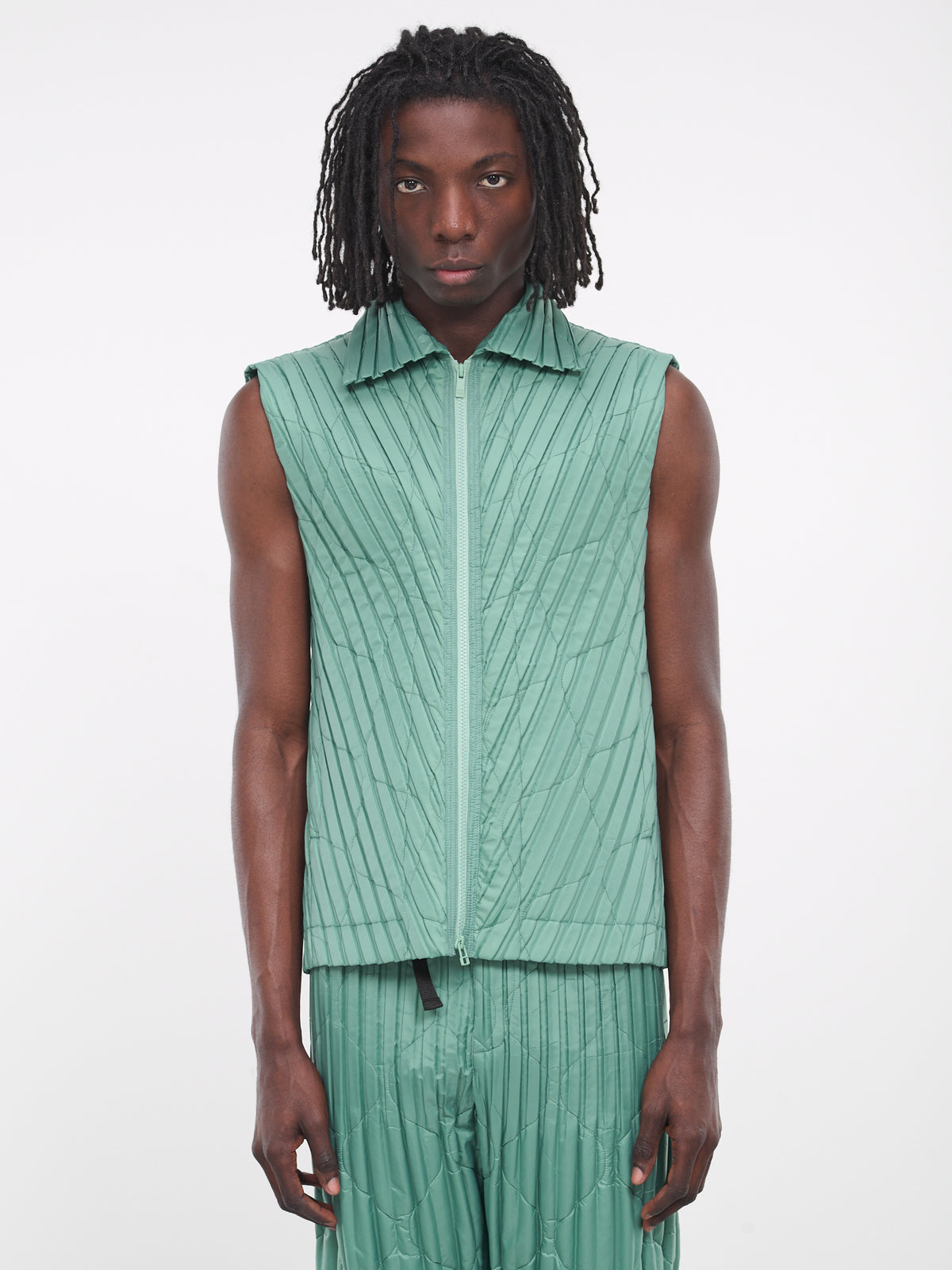 Padded Pleats Vest (HP38FE319-62-GREEN)