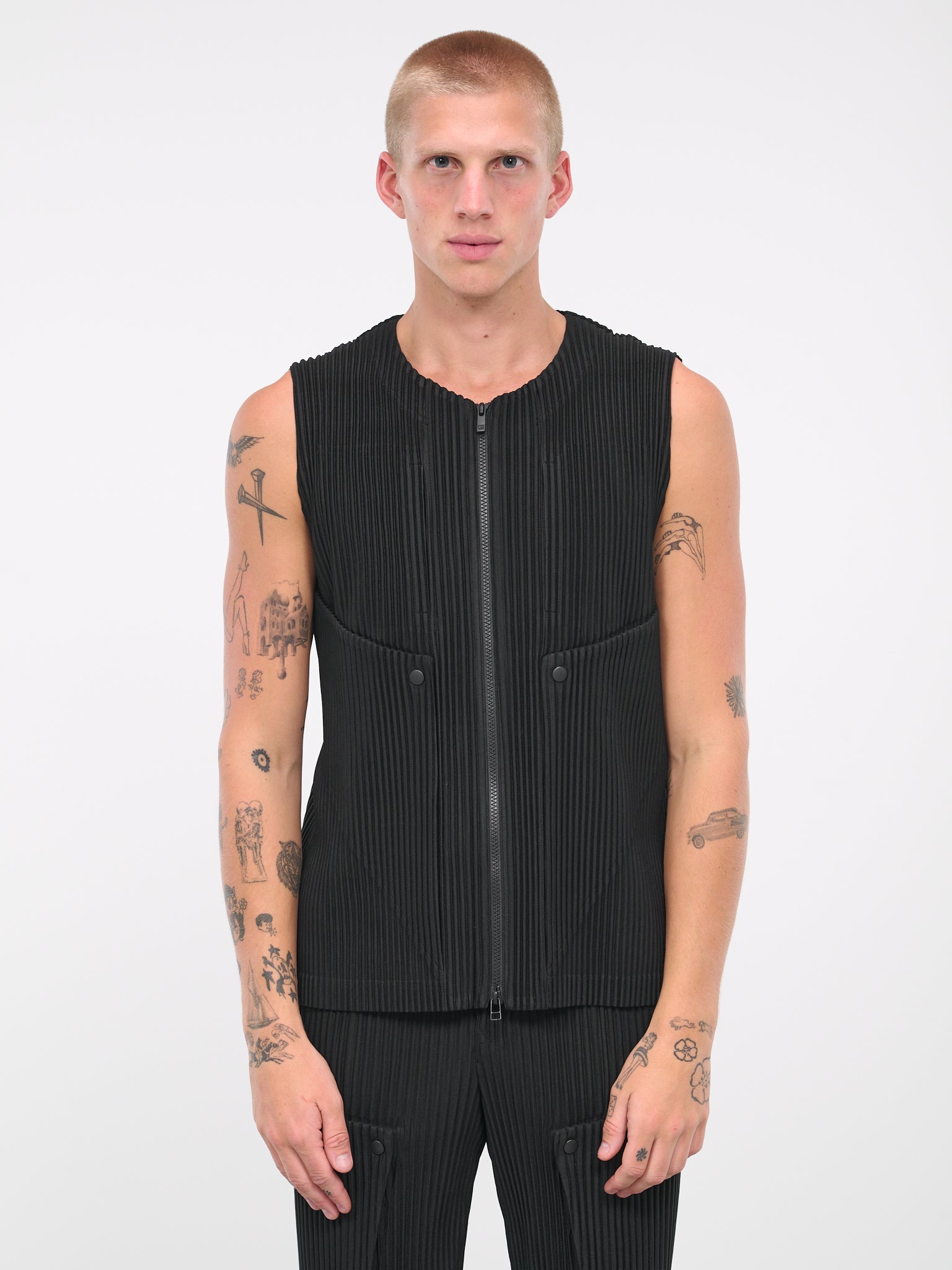 Unfold Vest (HP38JE365-15-BLACK)