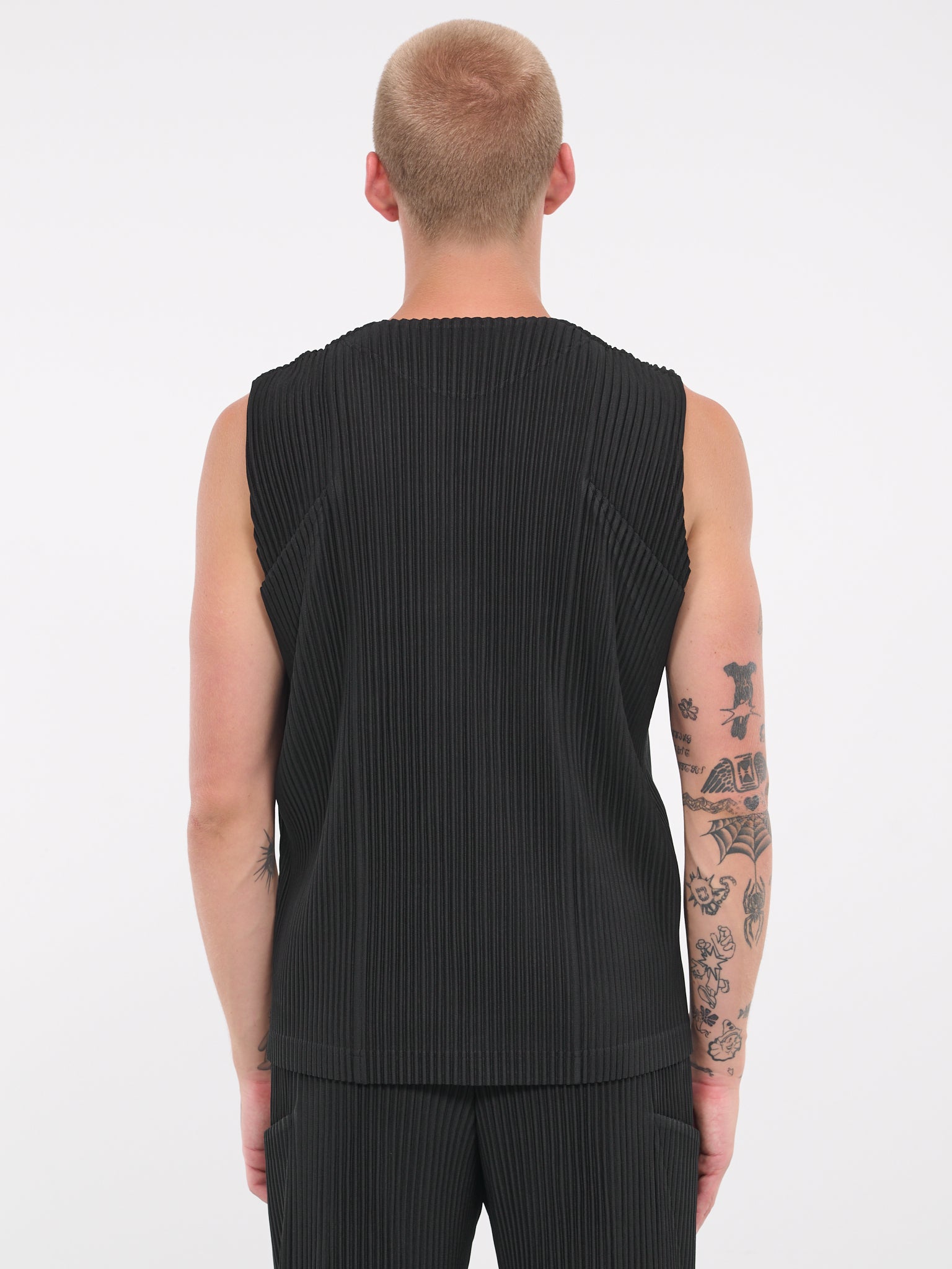 Unfold Vest (HP38JE365-15-BLACK)