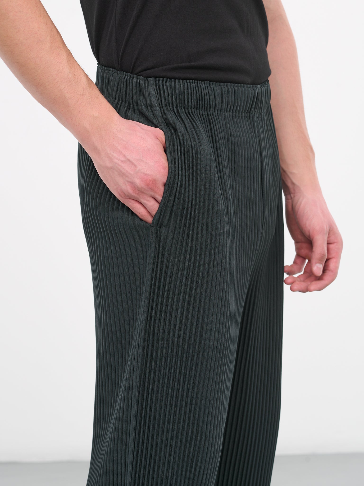 August Trousers (HP38JF109-67-DARK-GREEN)