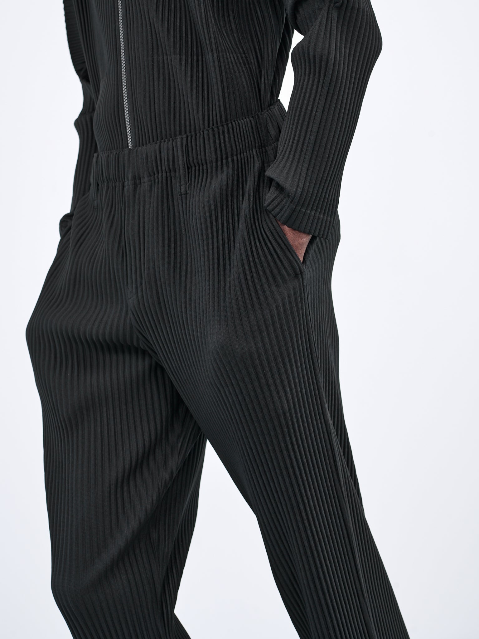 HOMME PLISSÉ ISSEY MIYAKE Pleats Trousers | H. Lorenzo - detail 2