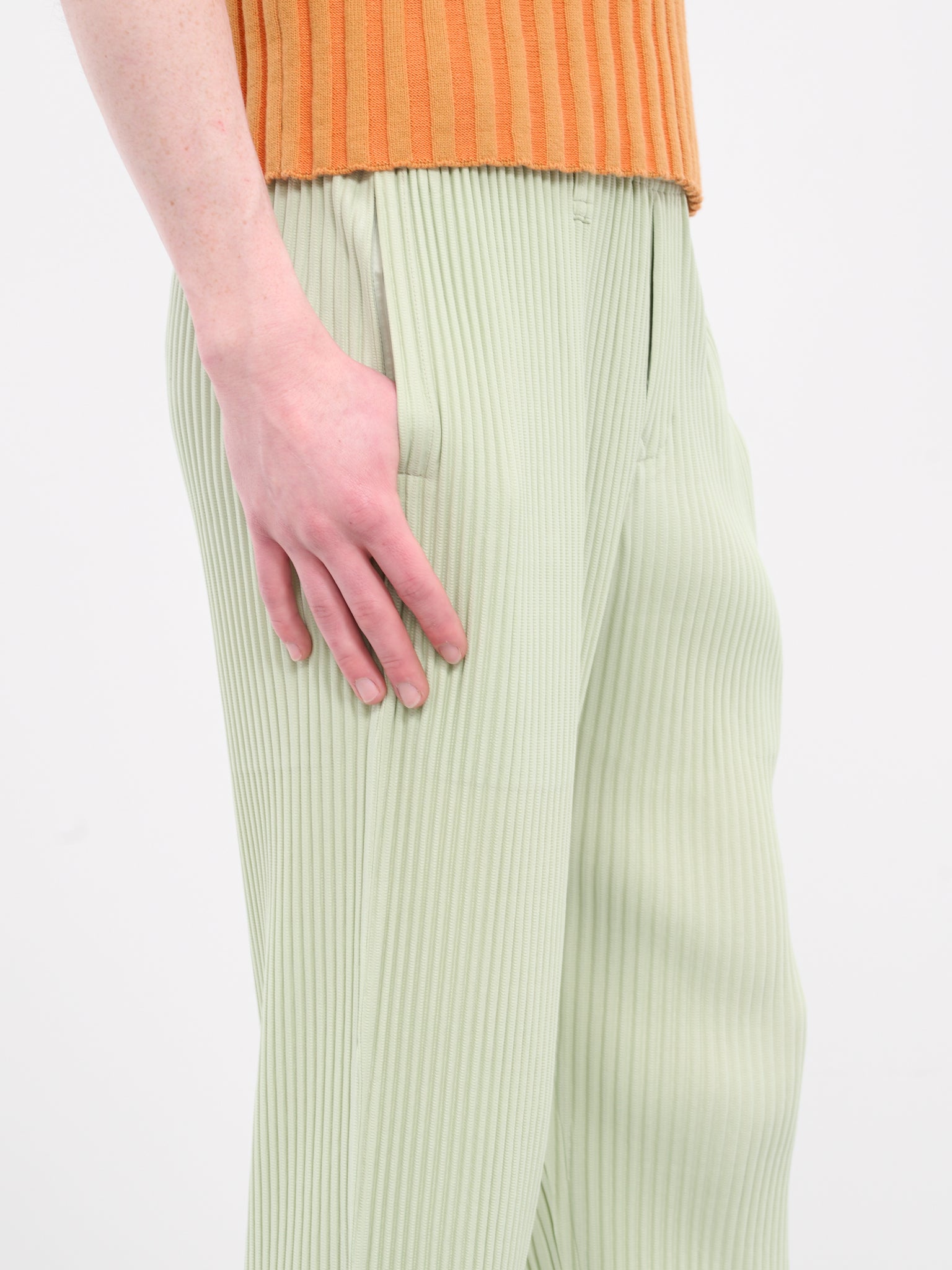 Tailored Pleats 1 Pants (HP46JF153-LIGHT-JADE-GREEN)