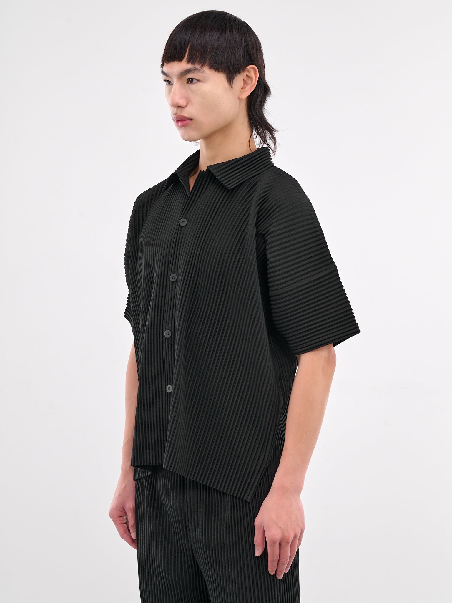 Monthly Color April Shirt (HP56JJ117-15-BLACK)