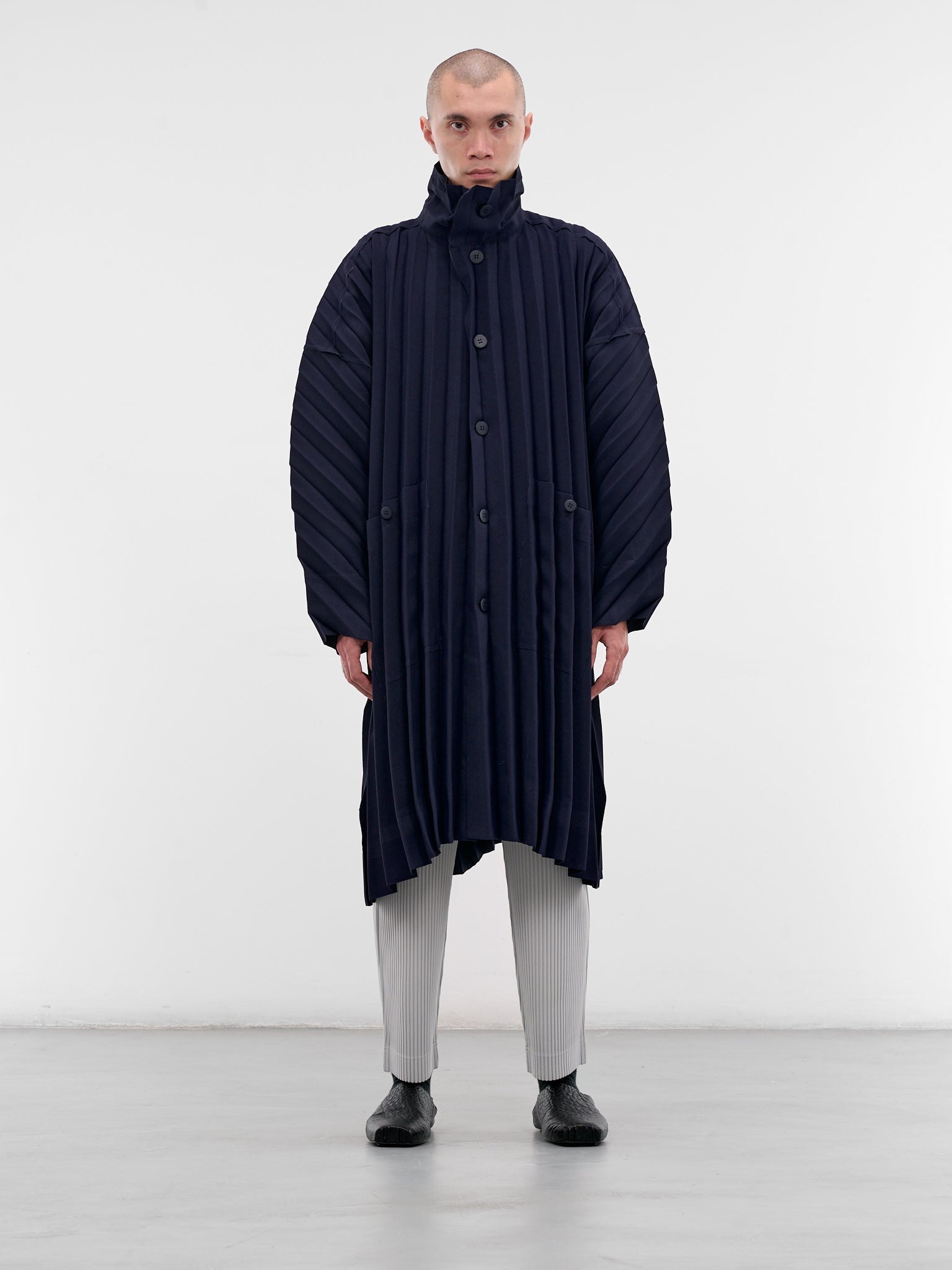 Navy Pleated Edge Coat (HP58FA261-75-NAVY)