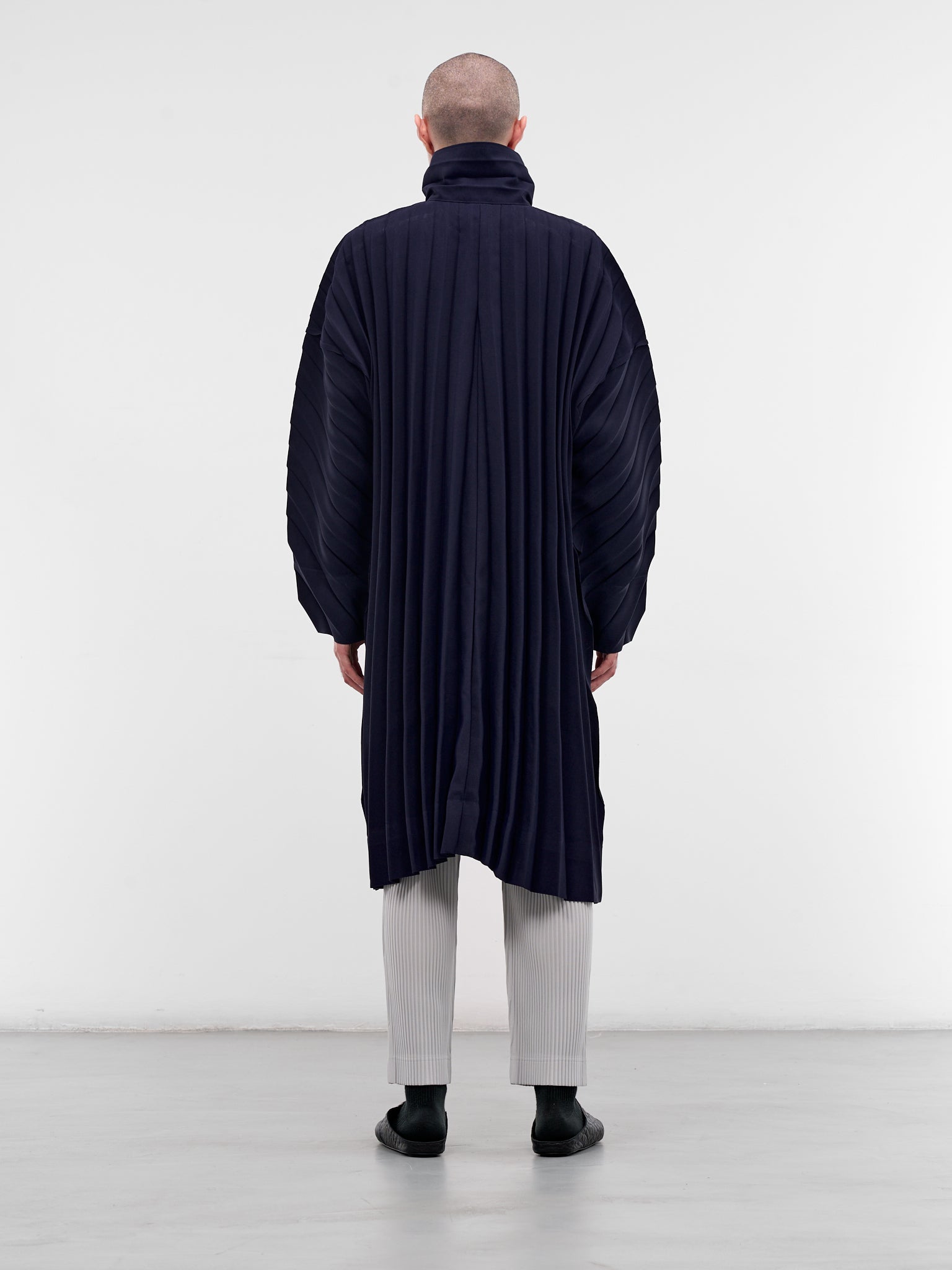 Navy Pleated Edge Coat (HP58FA261-75-NAVY)