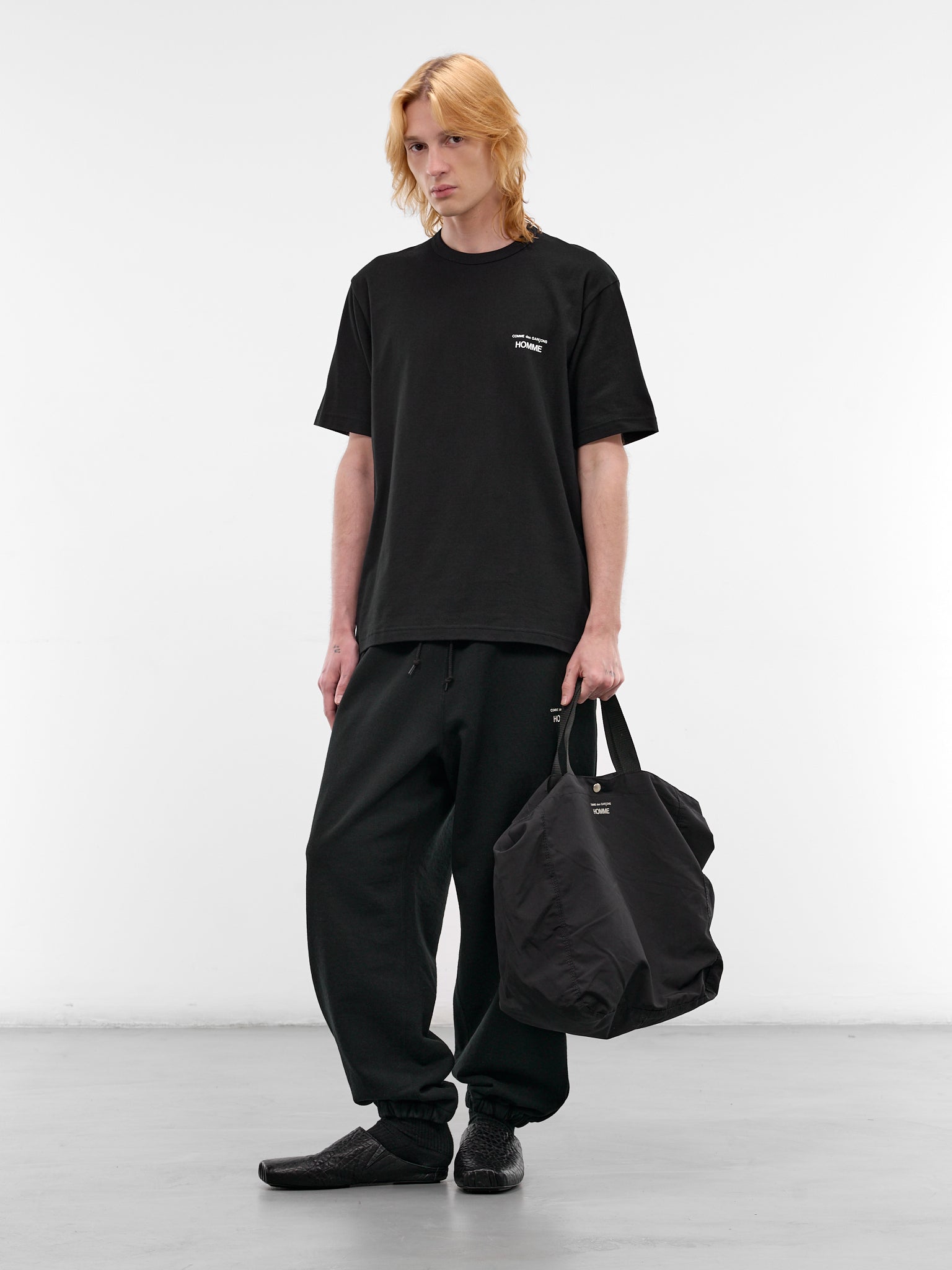 Black Cotton Logo Wide Joggers (HQ-P104-S26-BLACK)