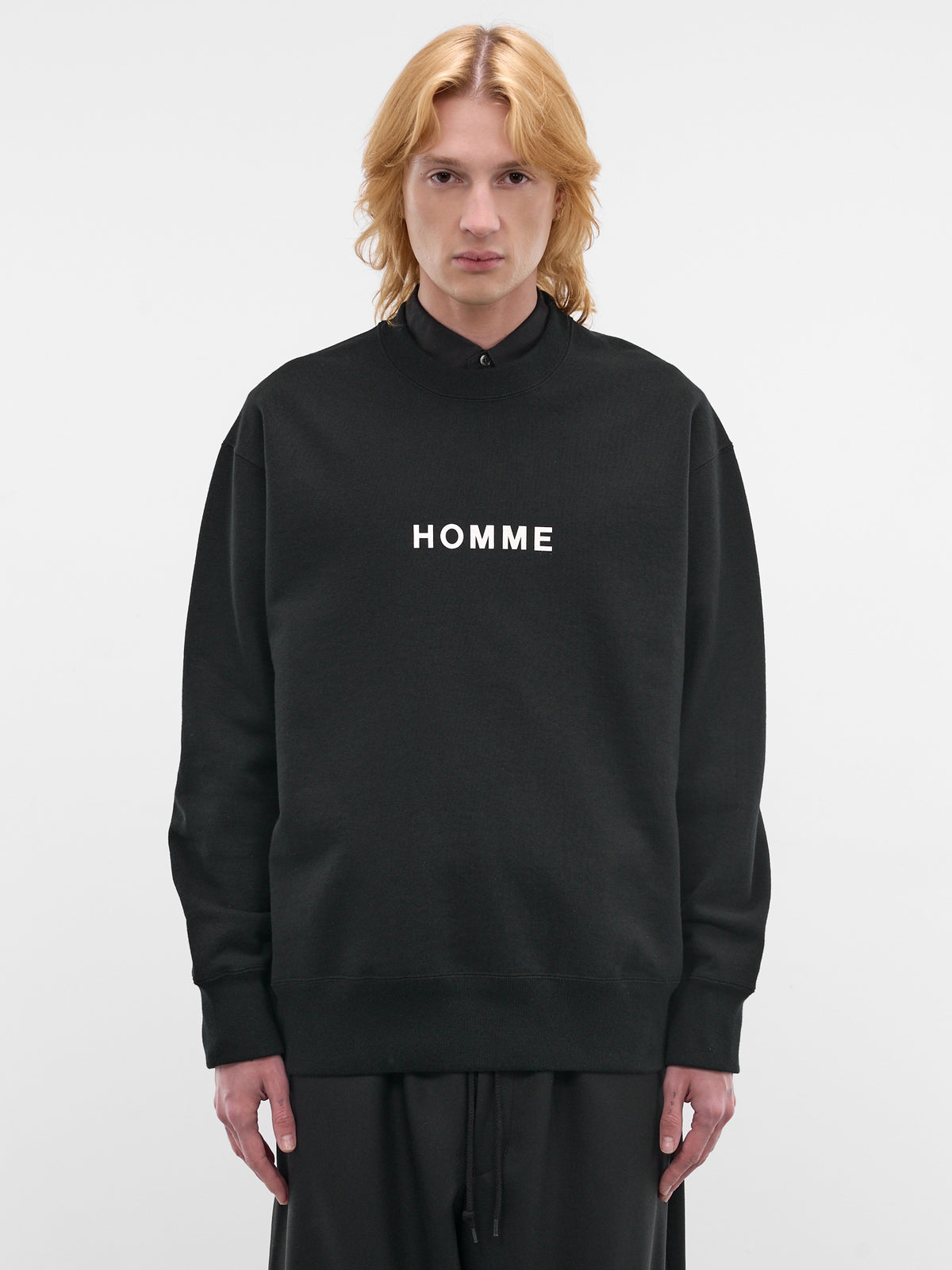 Black Cotton Logo Crewneck Sweatshirt (HQ-T104-S26-BLACK)