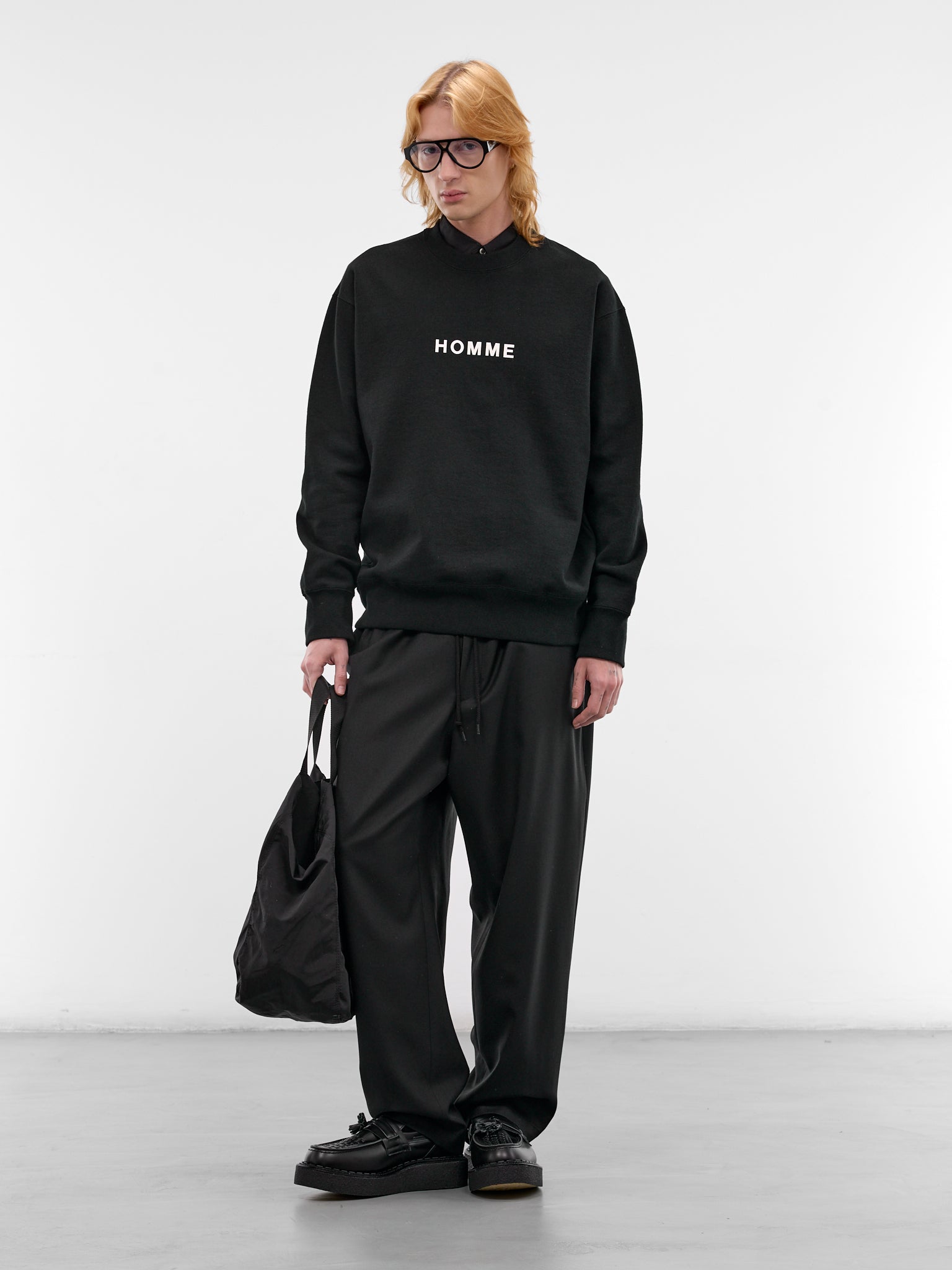 Black Cotton Logo Crewneck Sweatshirt (HQ-T104-S26-BLACK)