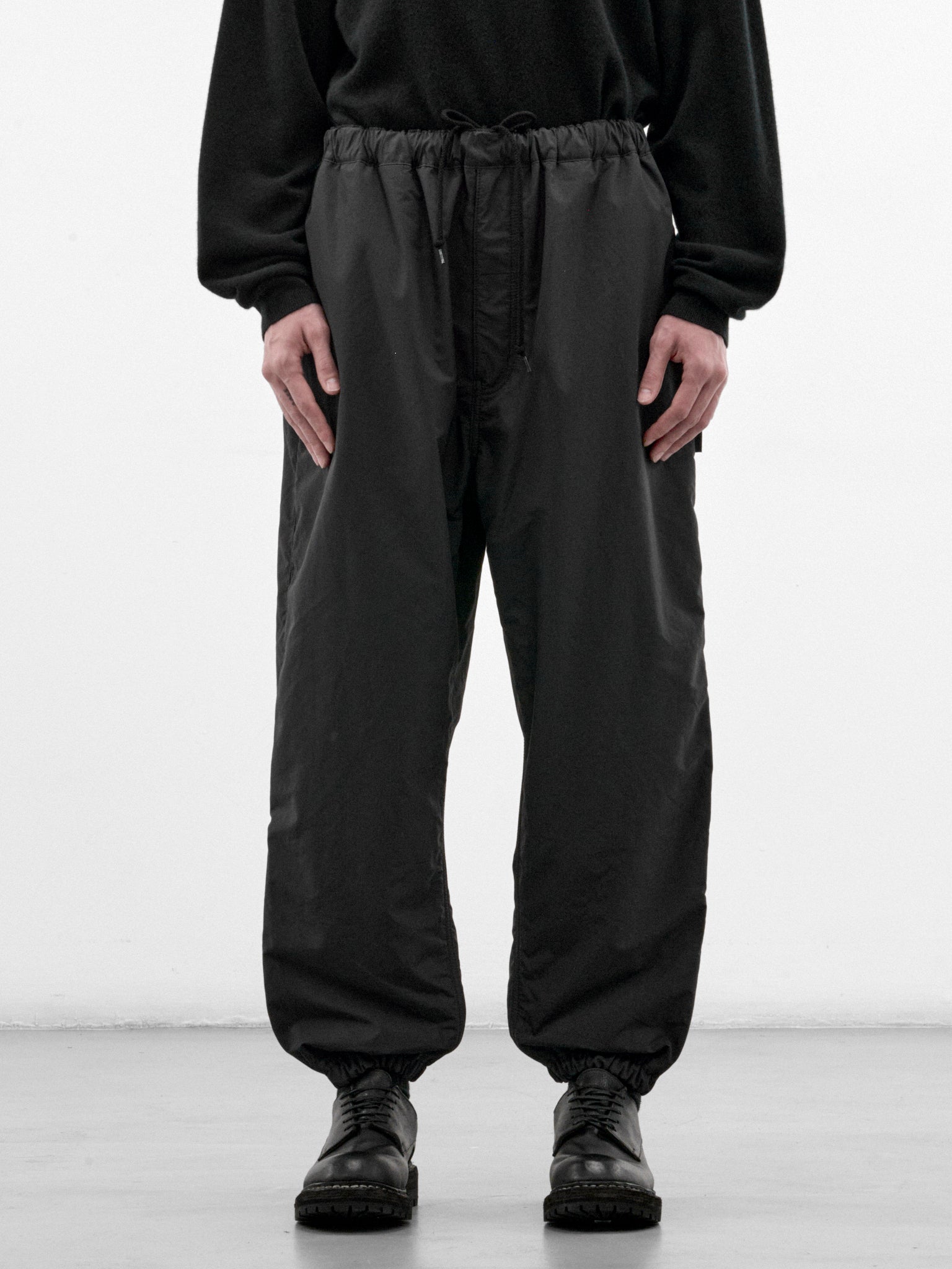 Black Drawstring Pants (HR-P038-W26-BLACK)