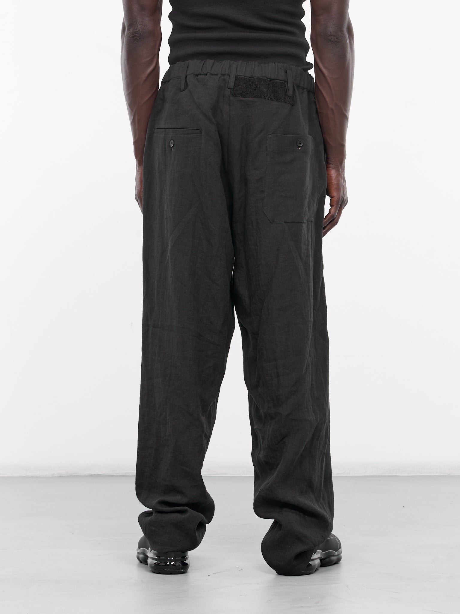 Linen Relaxed Trousers (HS-P72-341-1-BLACK)