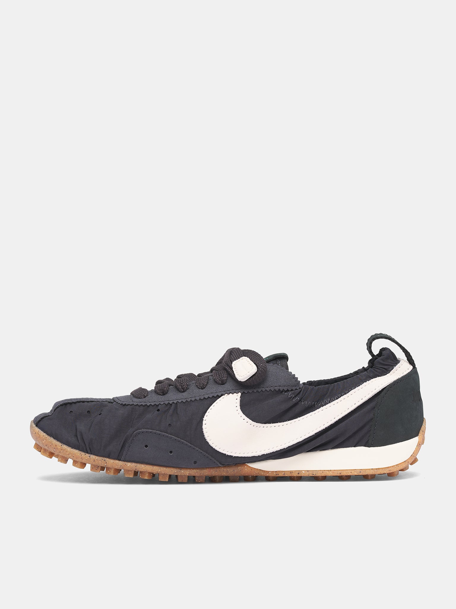 Jacquemus x Nike Black Moon Shoe (HV8547-001-OFF-NOIR-GUM-LIGHT-)