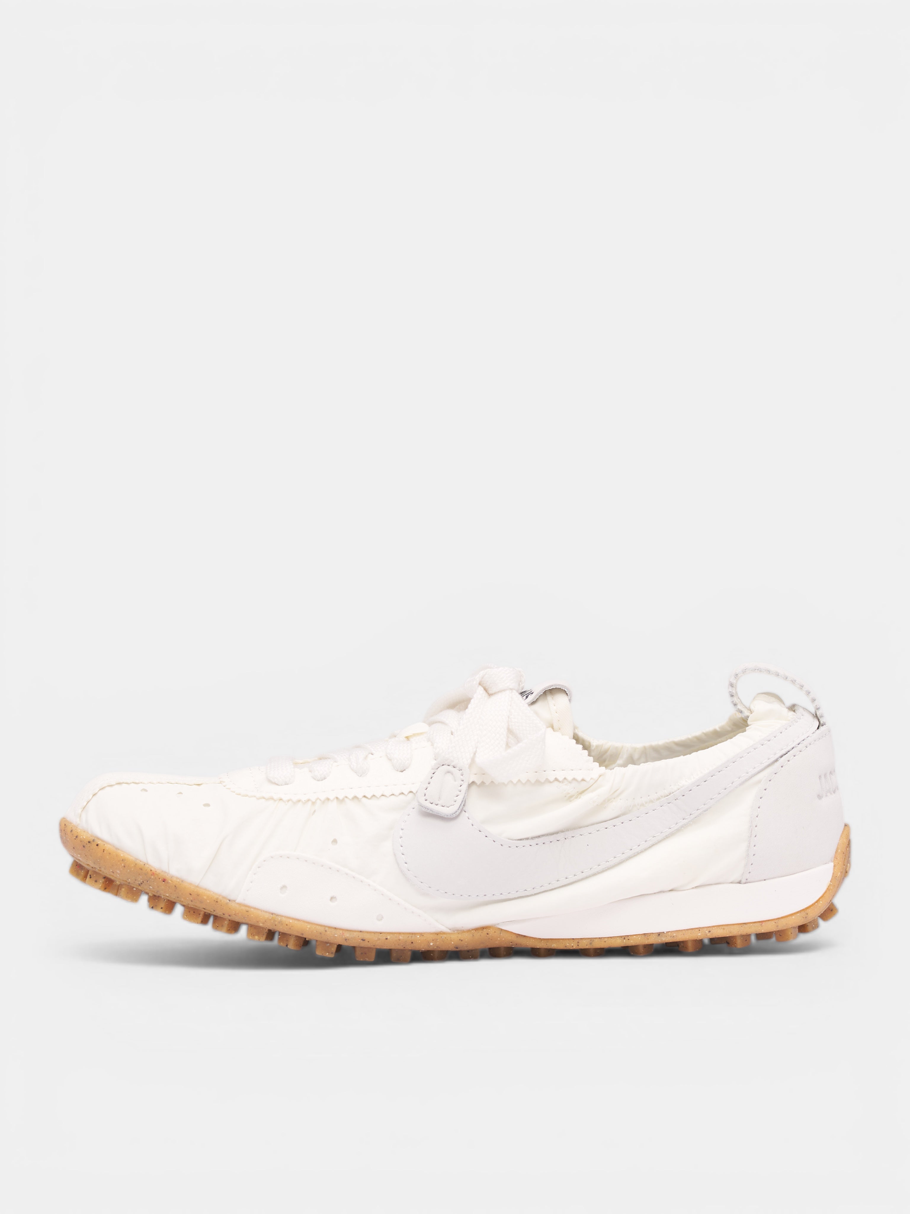 Jacquemus x Nike White Moon Shoe (HV8547-002-SOFT-PEARL-SAIL)