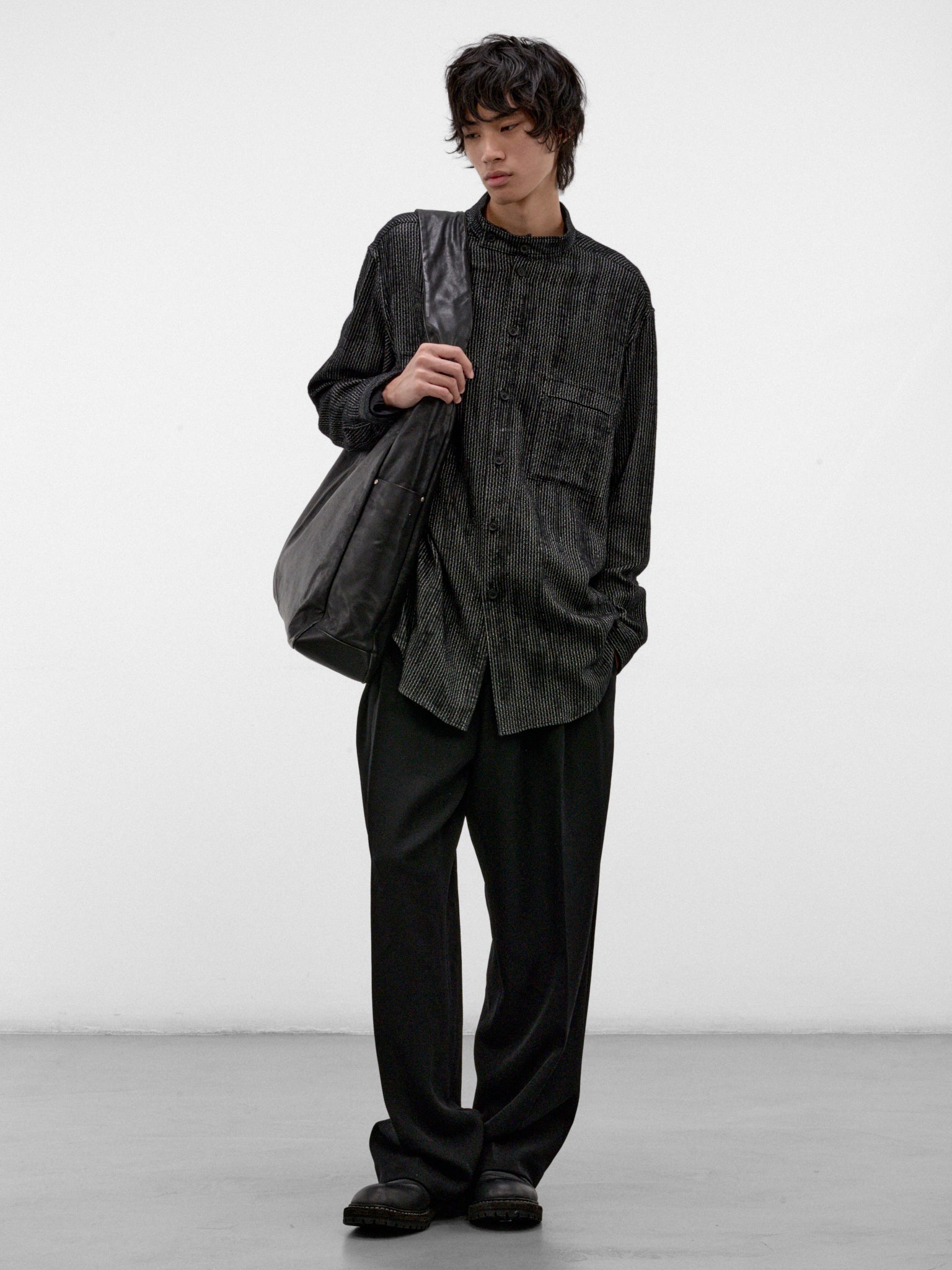 Black Stand Collar Striped Shirt (HW-B18-203-1-BLACK)