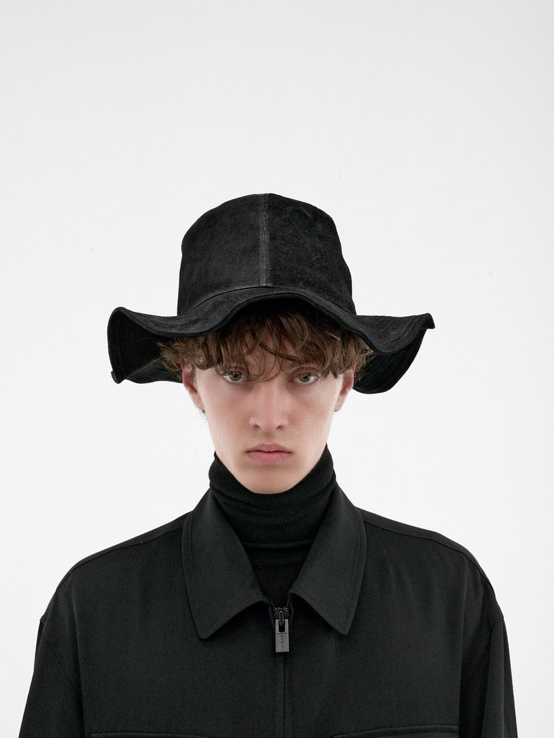 Black Horse Leather Curved Hat (HW-H13-785-1-BLACK)