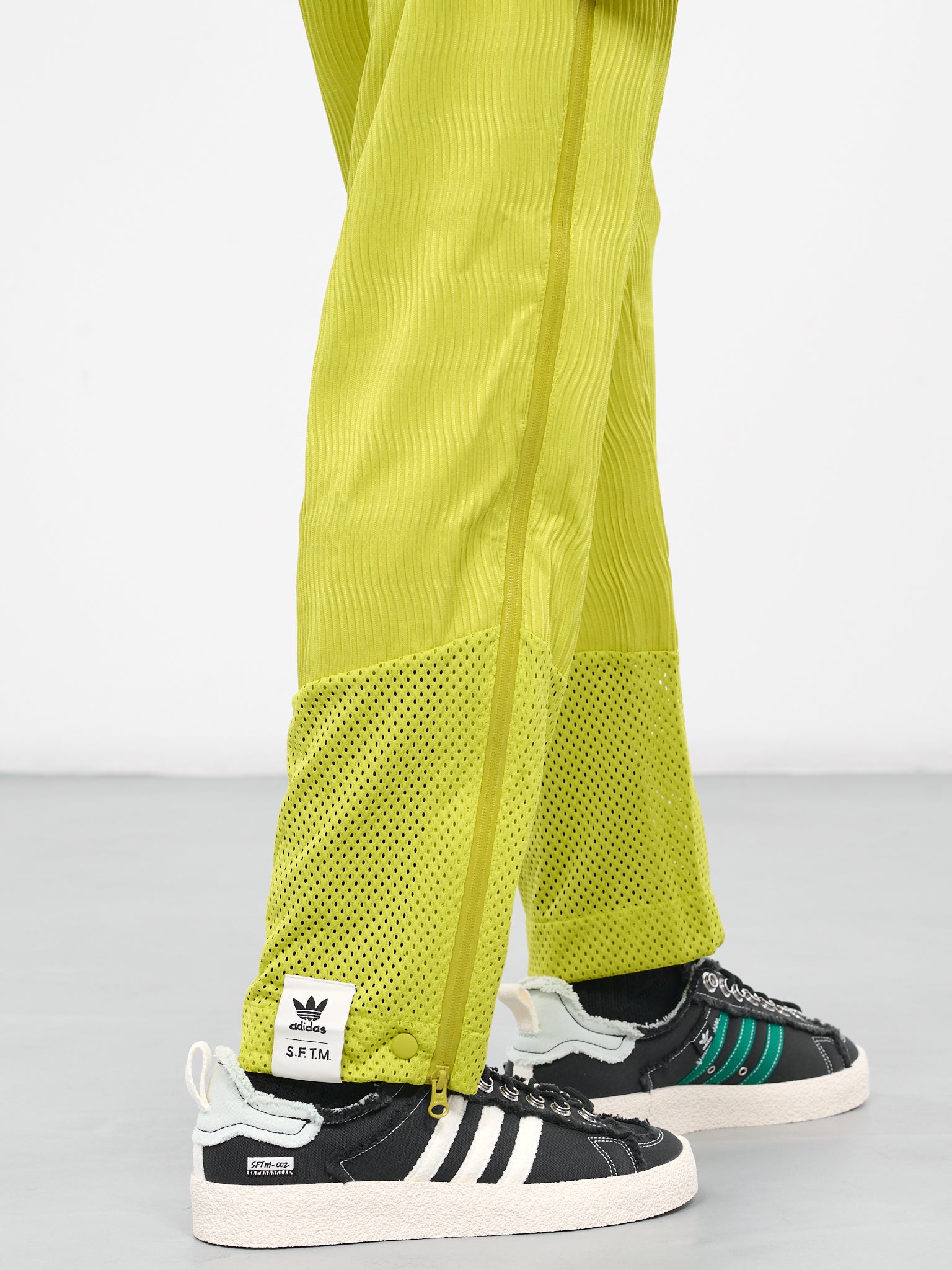 SFTM Track Pants (IK8597-LIME)