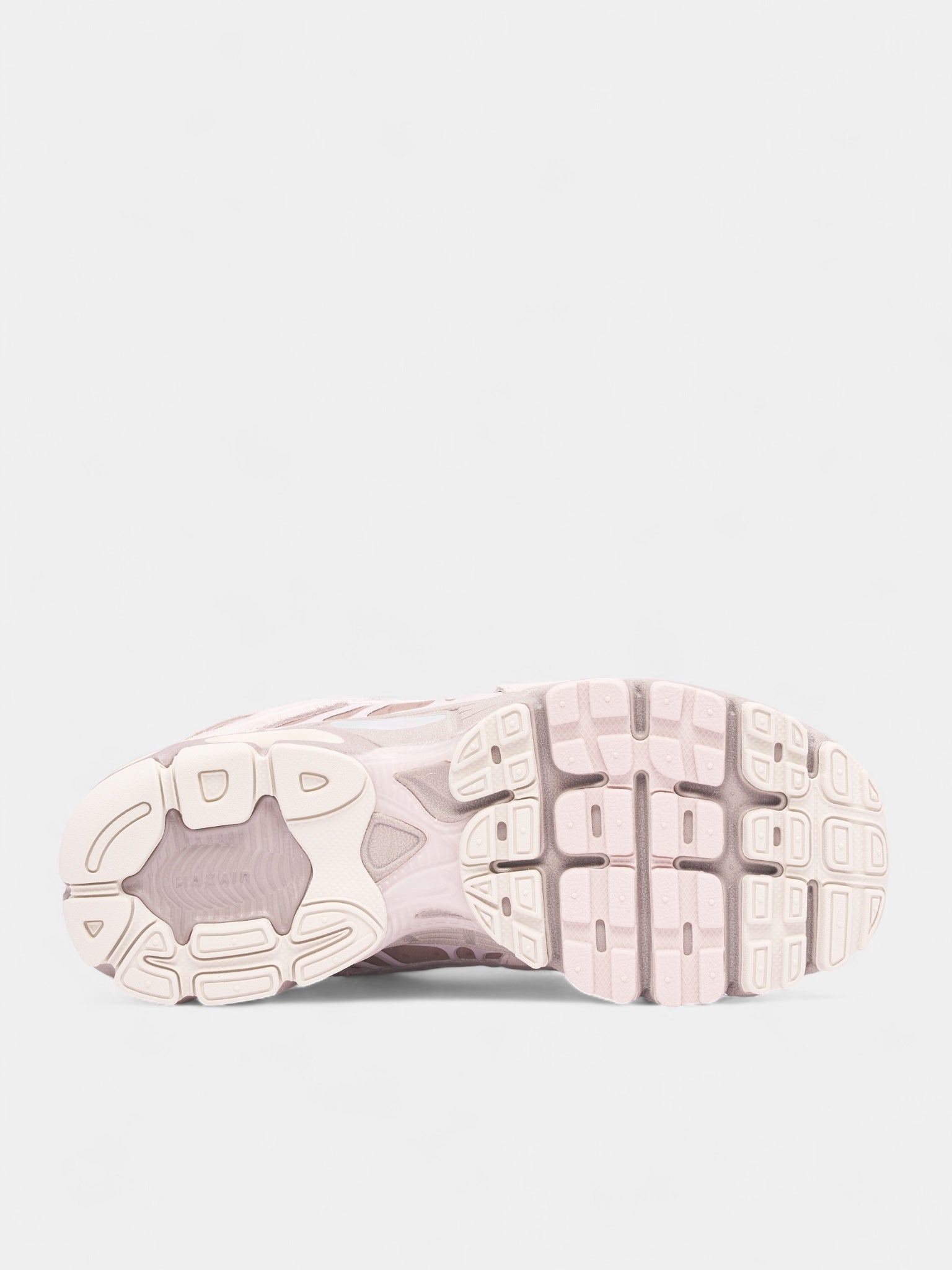 Beige Air Max Moto 2K Sneakers (IM9570-200-MALT-SILT-RED-PHANT)