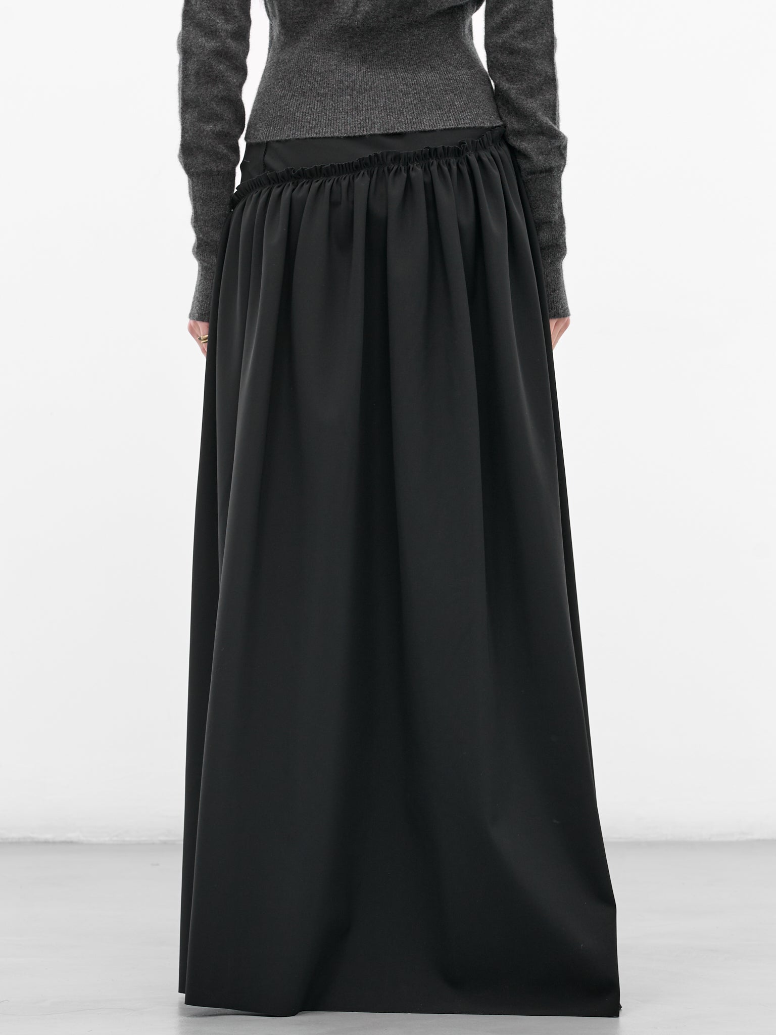 Black Asymmetric Gown Maxi Skrit (IOFW25SK06-BLACK)
