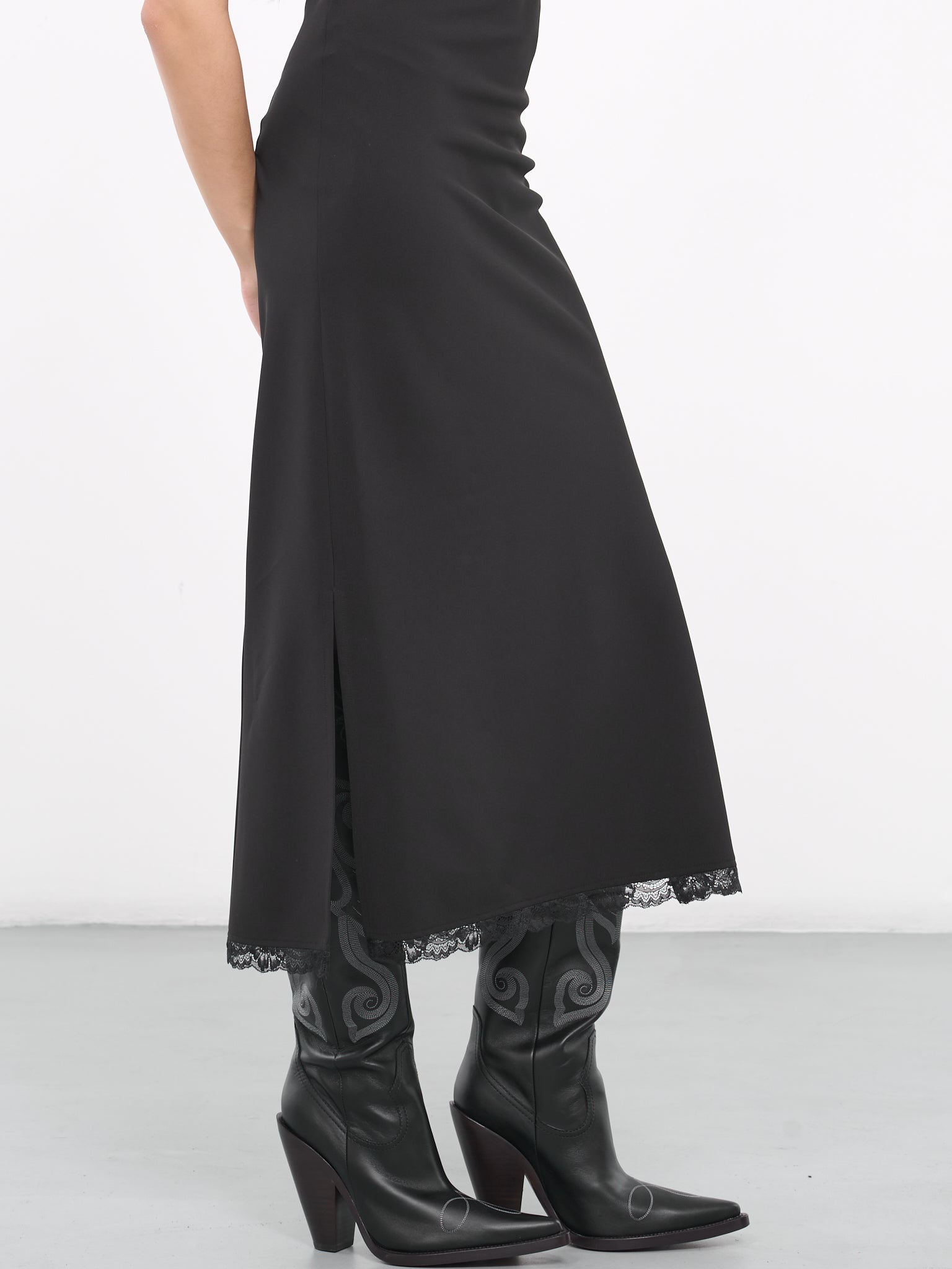 Lightweight Cady Dress (J0449-3225-555-BLACK)