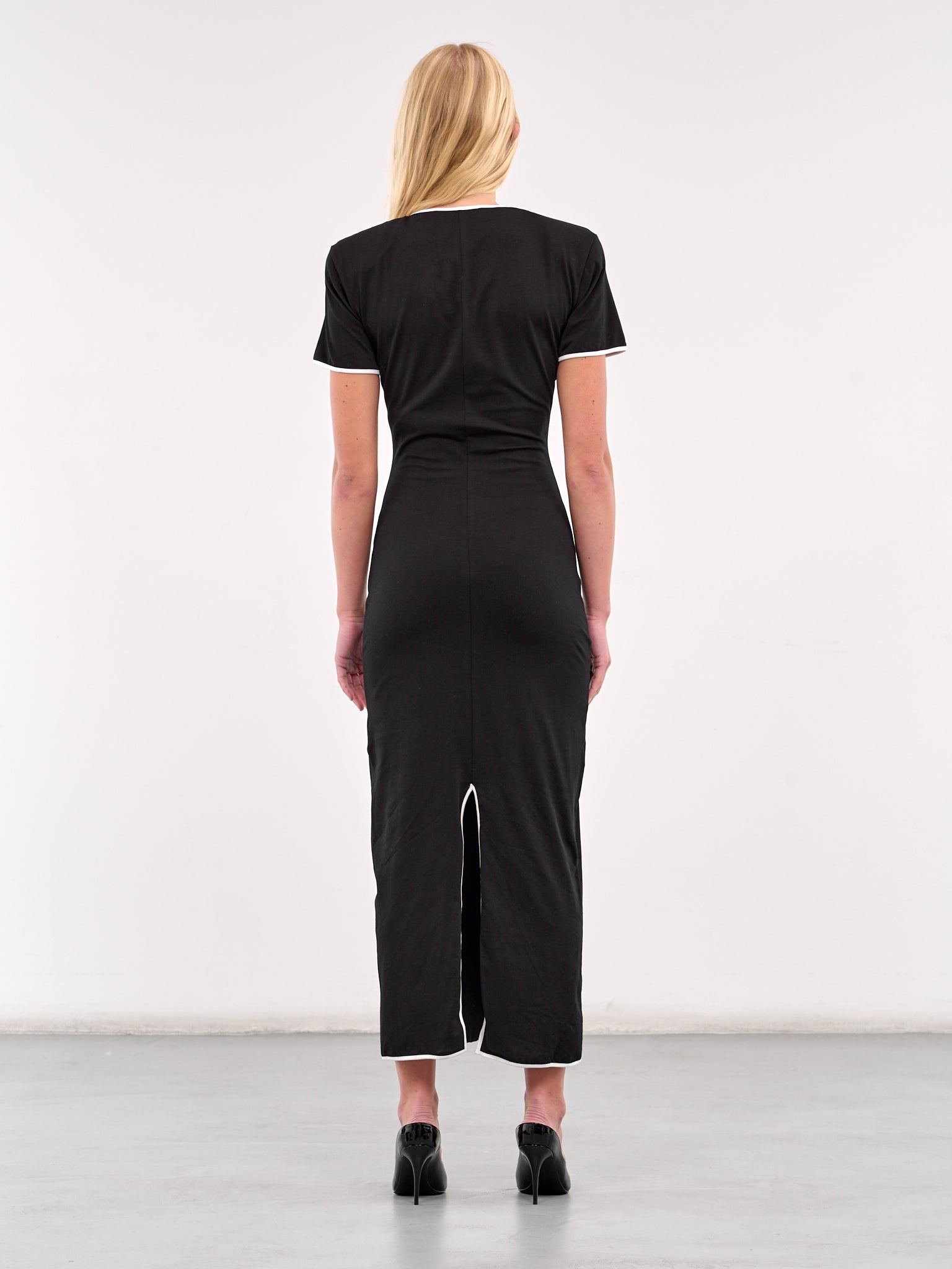 Cut-Out Maxi Dress (J121-BLACK)
