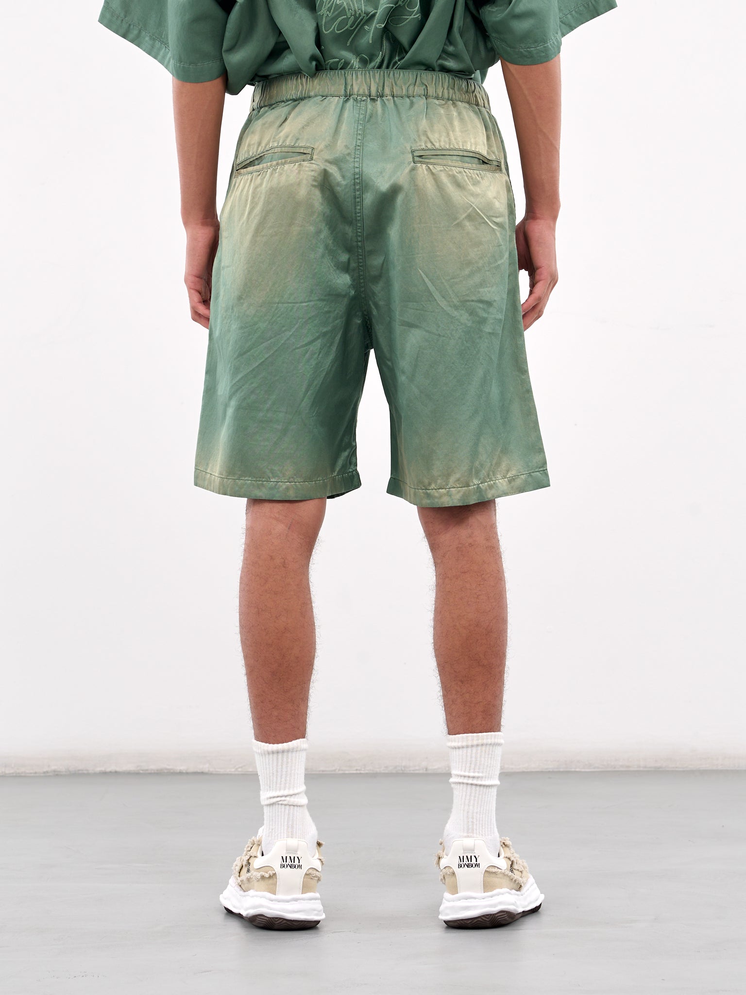Relaxed Faded Shorts (J14PT143-KHAKI)