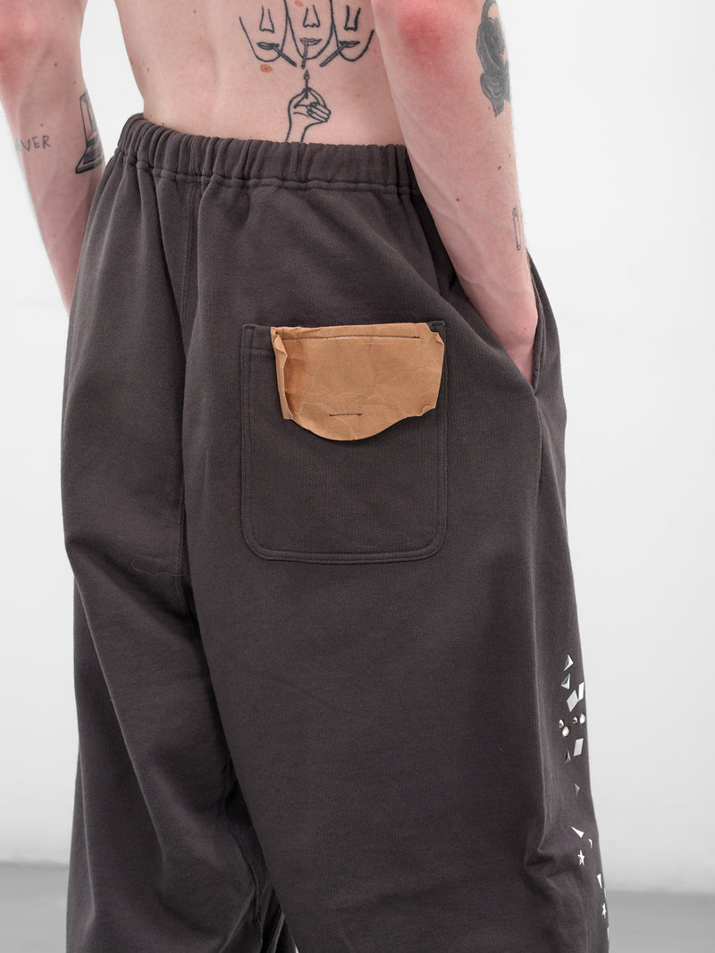 Black Studded Graphic Sweatpants (J15PT724-BLACK)