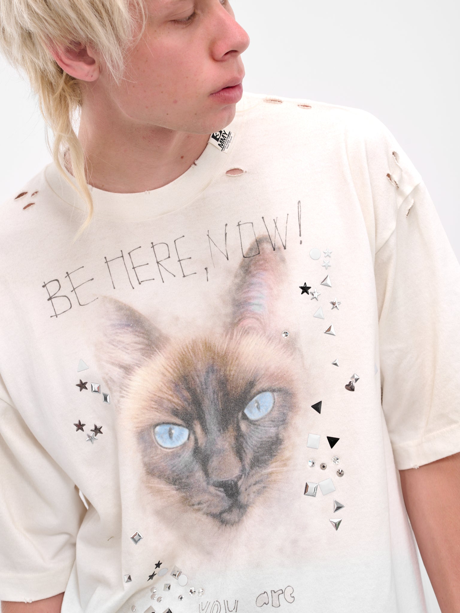 White Distressed Cat Graphic Tee (J15TS752-WHITE)
