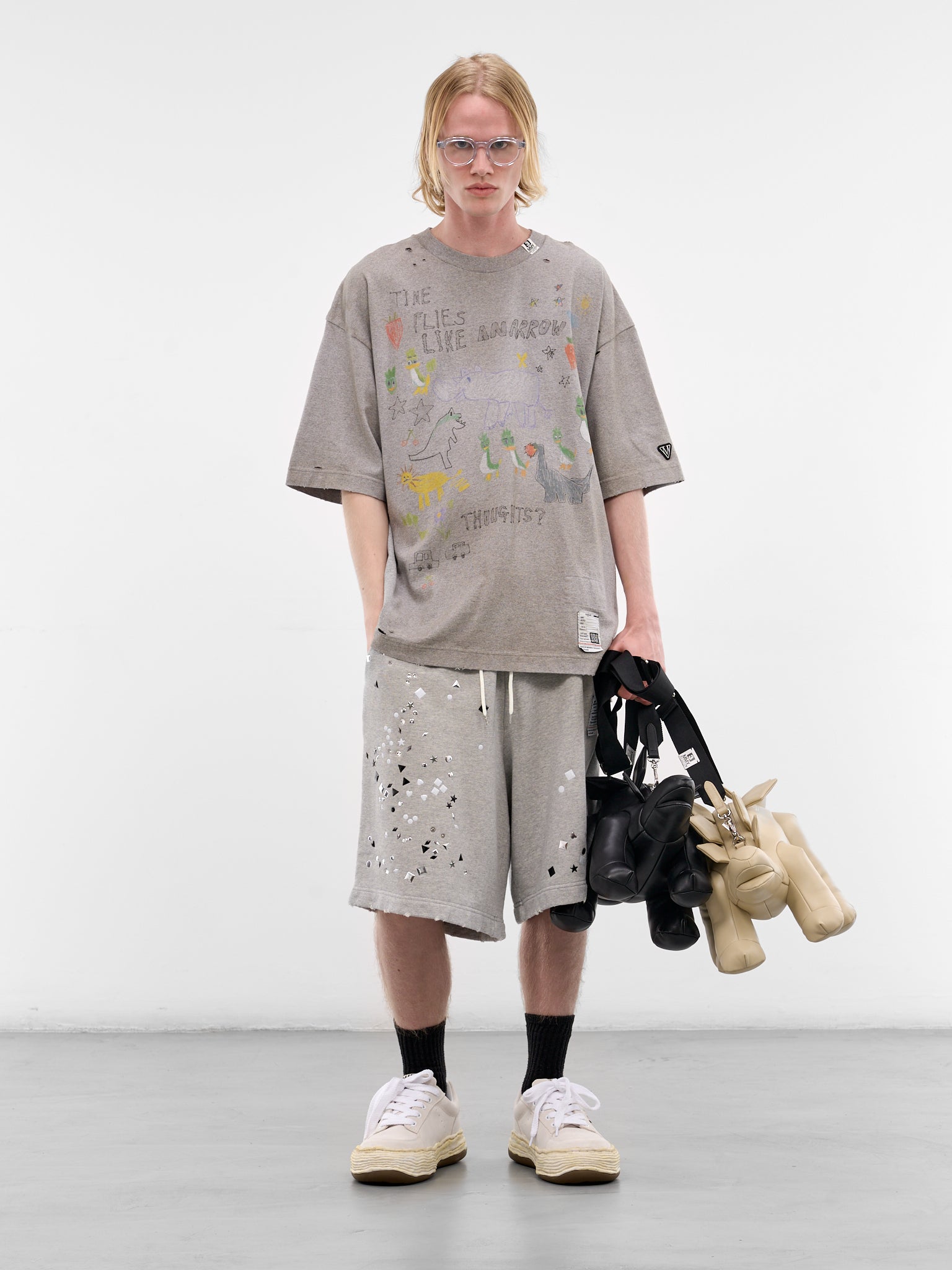 Gray Studded Distressed Sweat Shorts (J16SP742-GRAY)