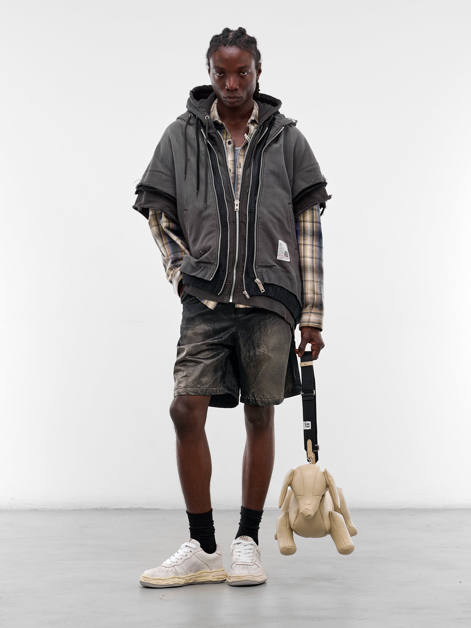 Black Faded Cotton Shorts (J16PT142-BLACK)