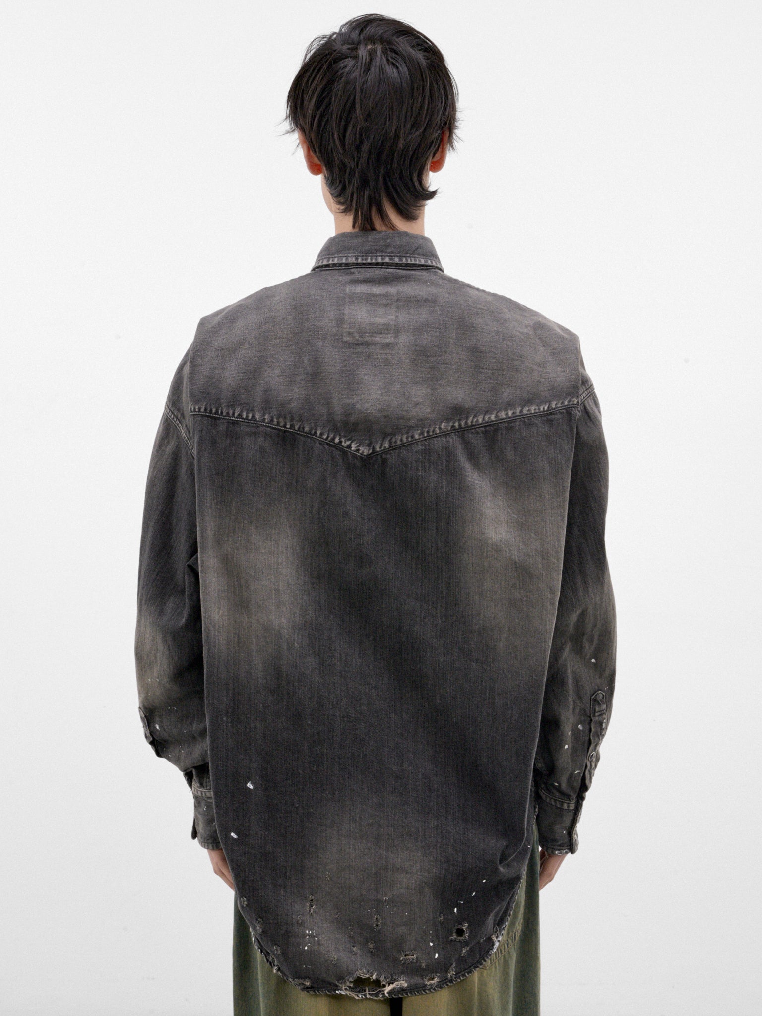 Black Sticker Denim Shirt (J17SH125-BLACK)