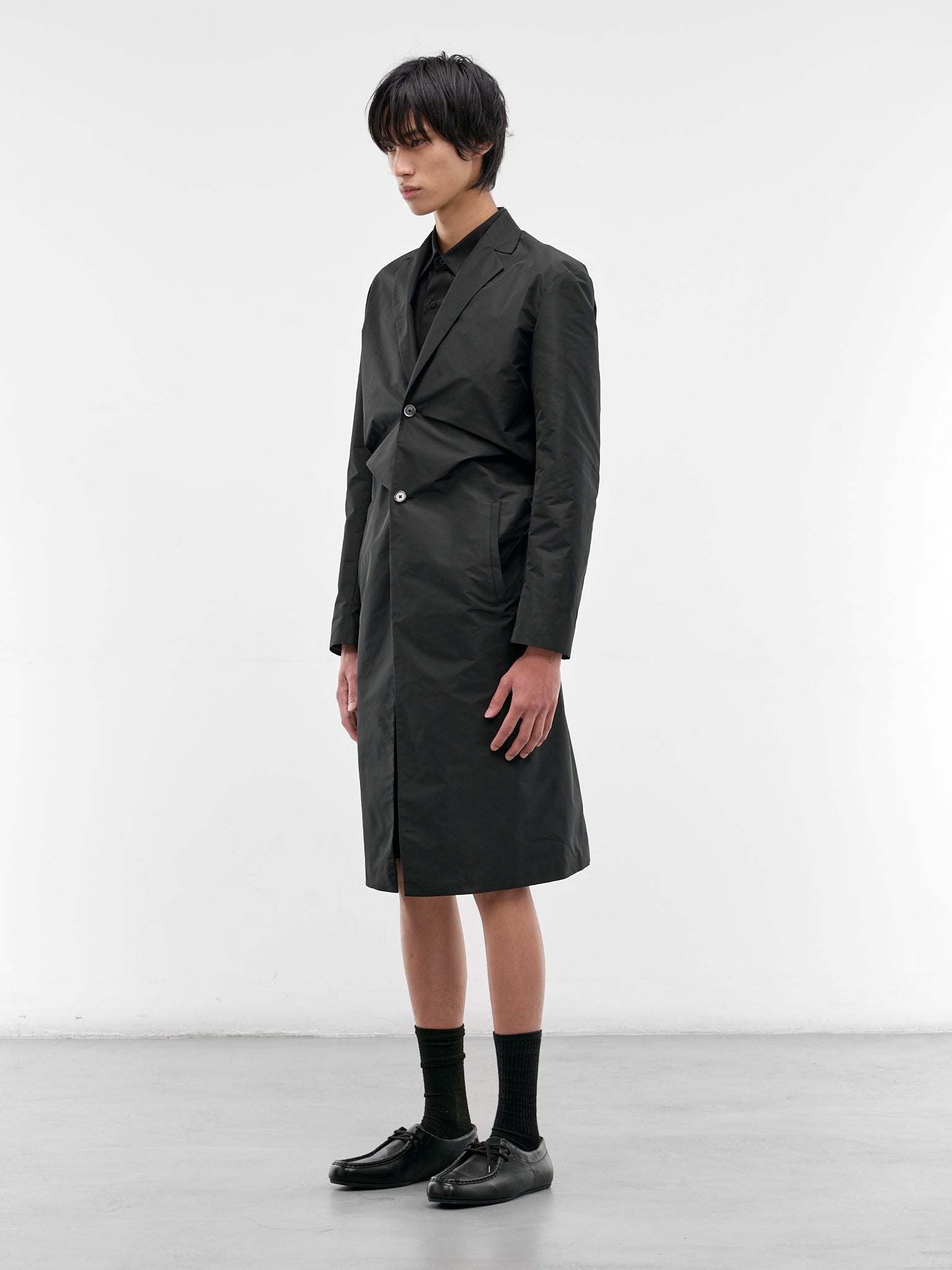 Black Asymmetric Gathered Coat (J21AA0207-J70221-001-BLACK)