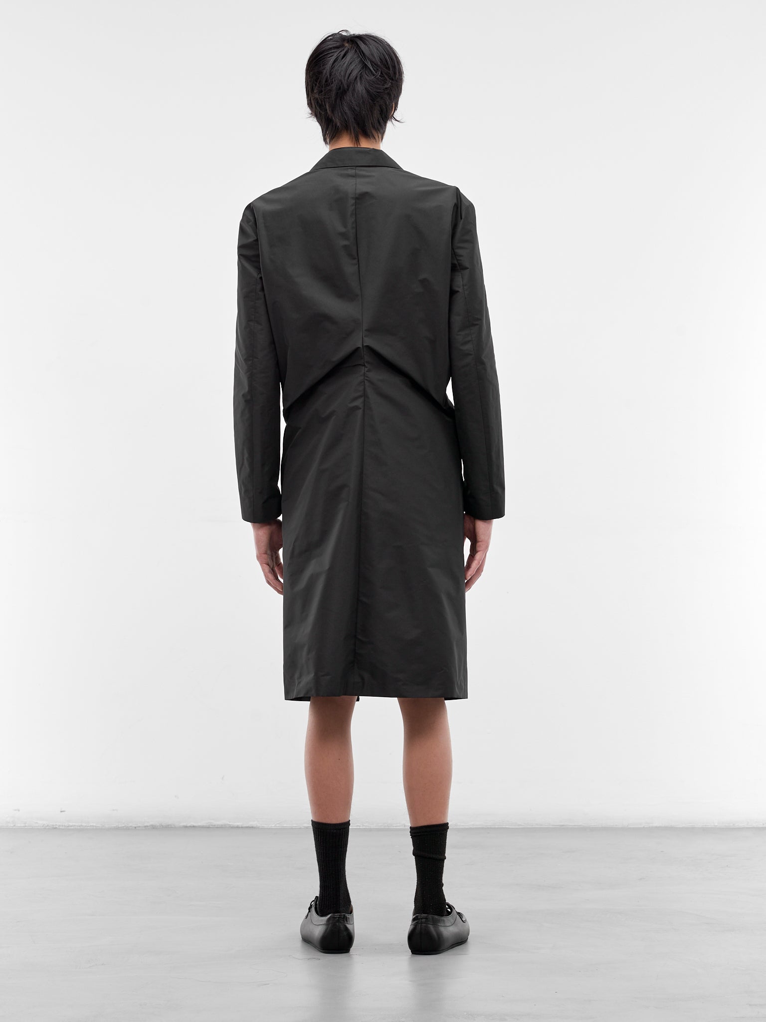 Black Asymmetric Gathered Coat (J21AA0207-J70221-001-BLACK)