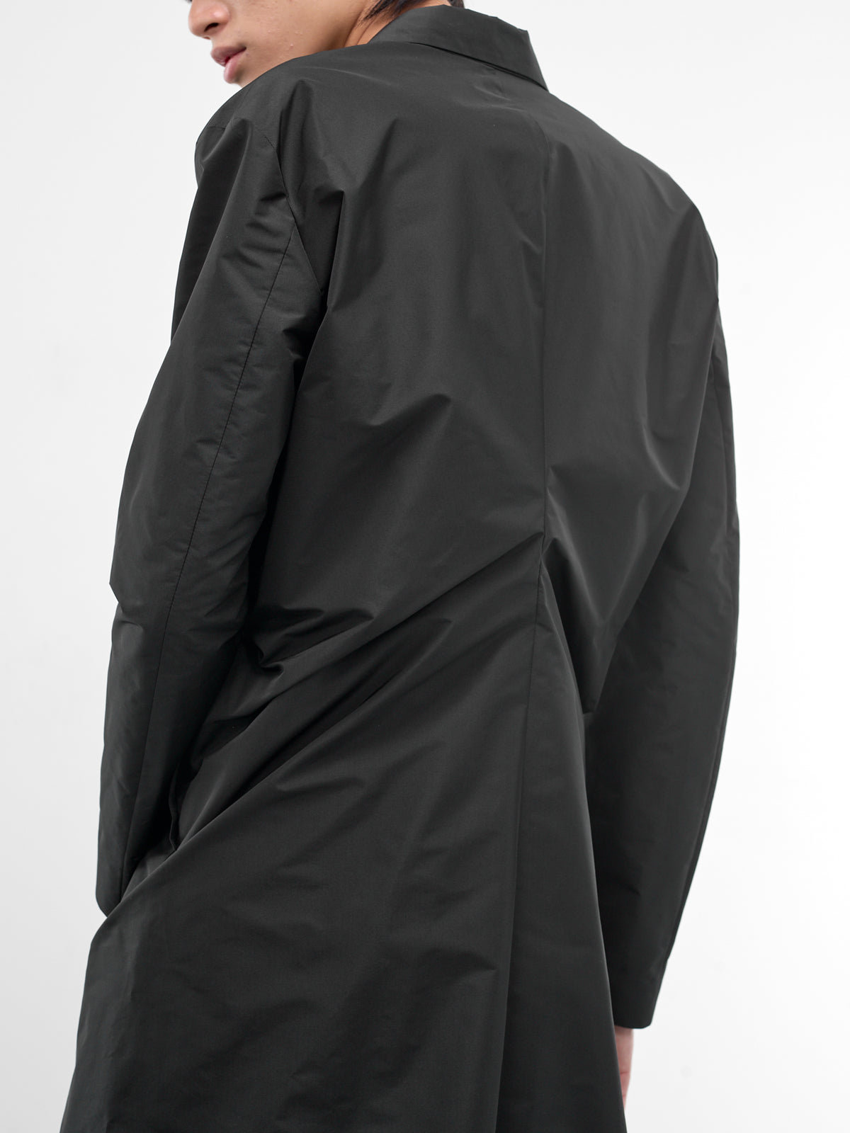 Black Asymmetric Gathered Coat (J21AA0207-J70221-001-BLACK)