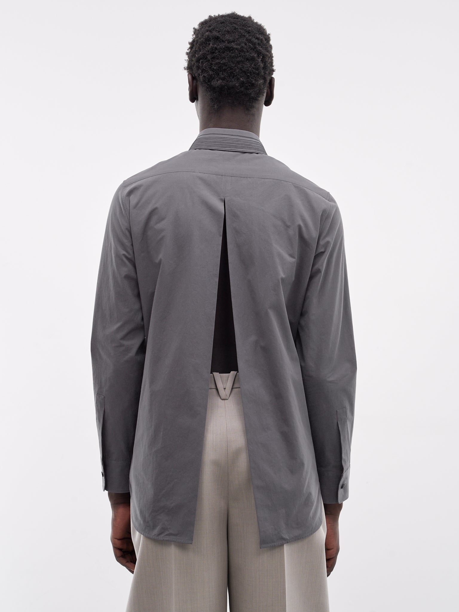 Pleated Collar Vented Back Shirt (J21DL0280-GRAY)